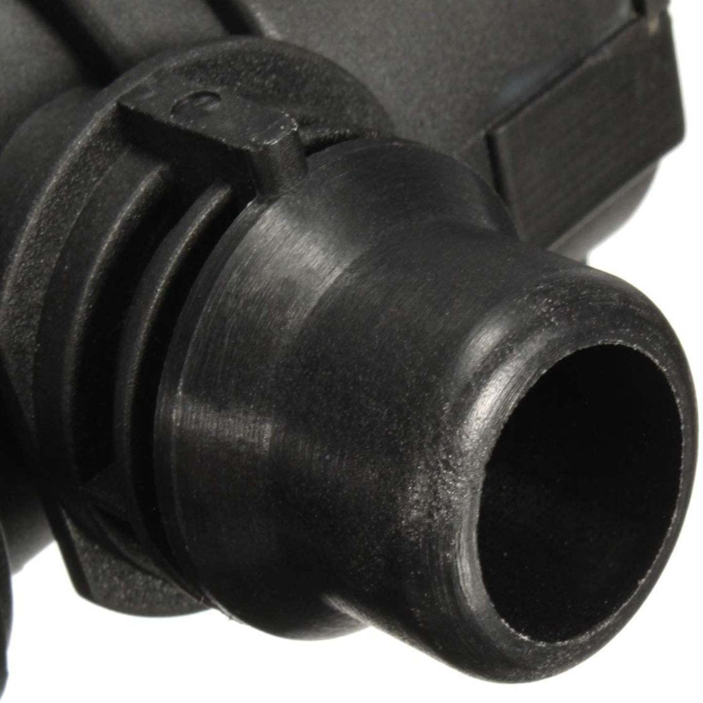 For BMW 1'/3'/X1/Z4 Upper Radiator Hose - 17127531579 | YDSSTORE