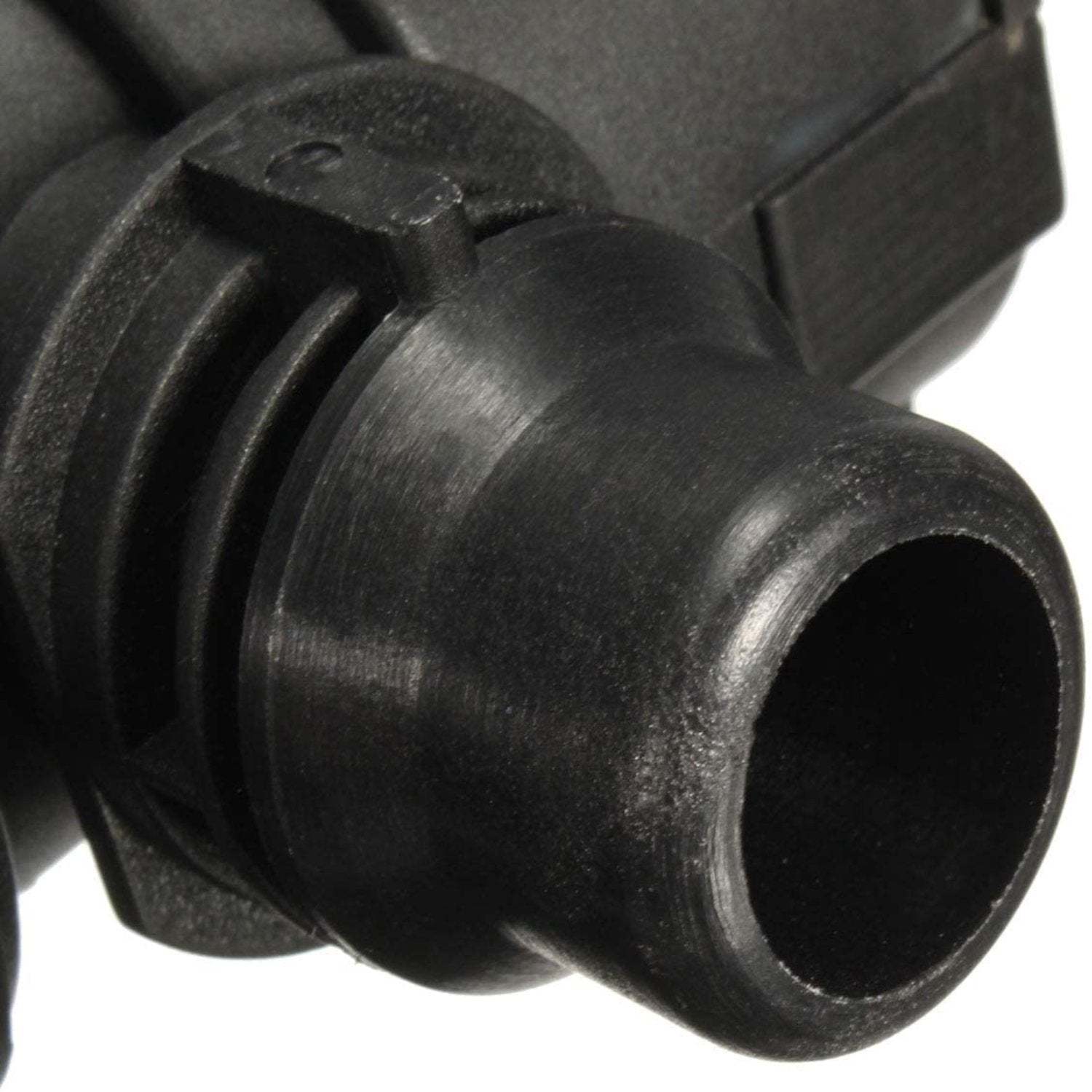 For BMW 1'/3'/X1/Z4 Upper Radiator Hose - 17127531579 | YDSSTORE