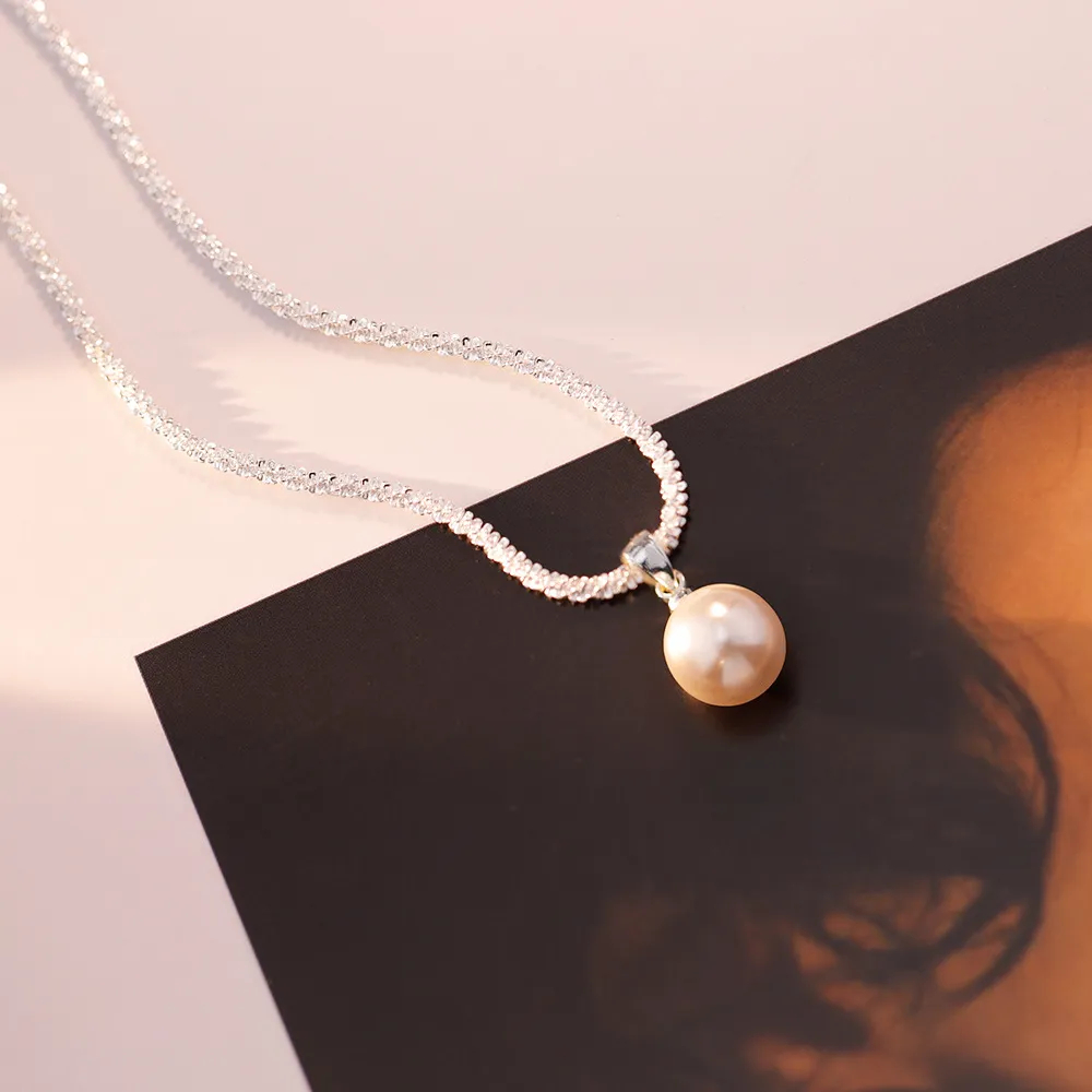 Gėlavandenių perlų karoliai 18k paauksuoti