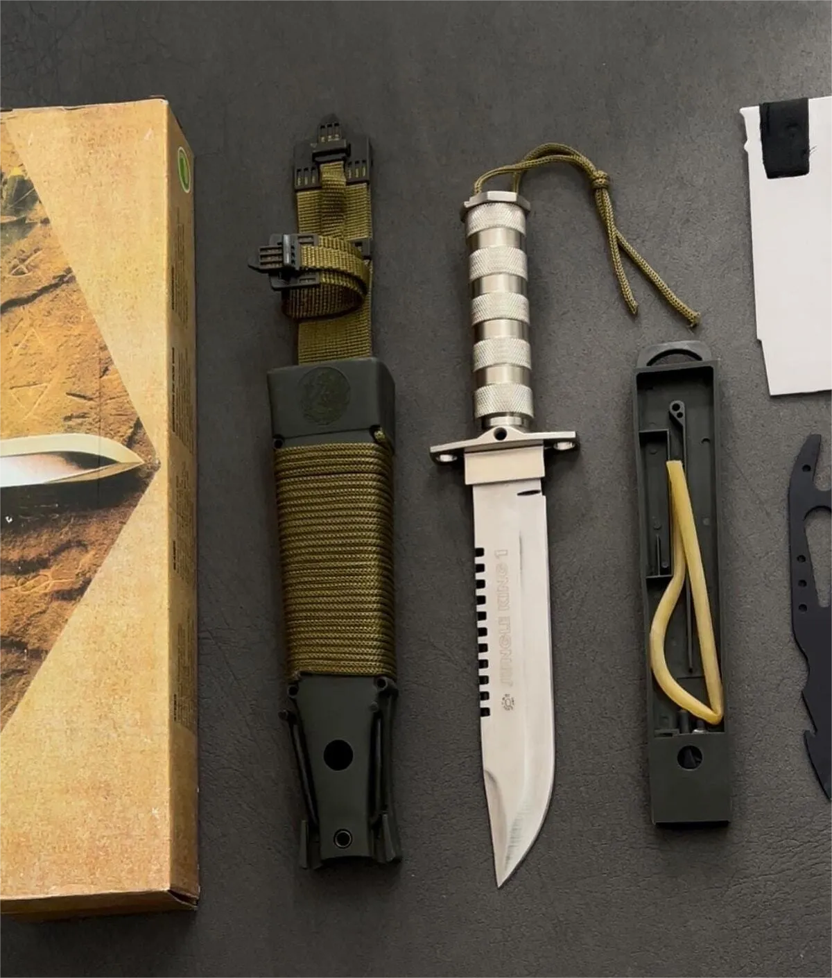 🔥Světově usedlá šavle, bůh války v džungli. Omezeno na 38 sad