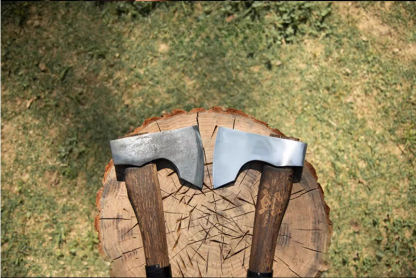 Ascia portatile da esterno in acciaio puro