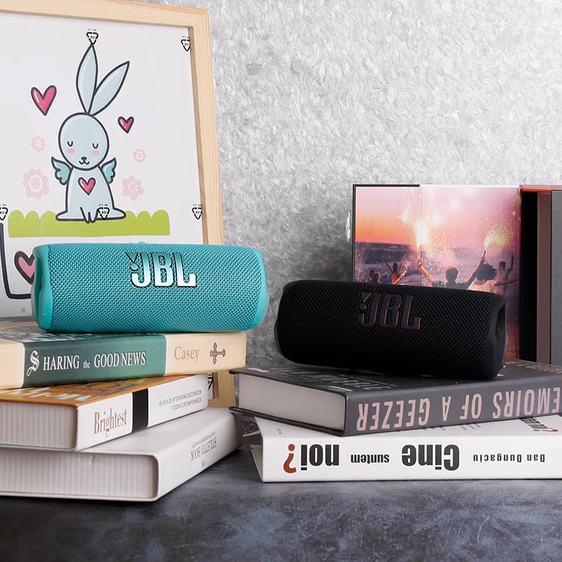 Pachet de boxe Bluetooth fără fir JBL Charge 5 portabile, rezistente la apă, cu divvi!