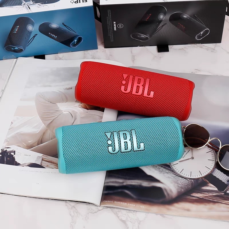 Pachet de boxe Bluetooth fără fir JBL Charge 5 portabile, rezistente la apă, cu divvi!