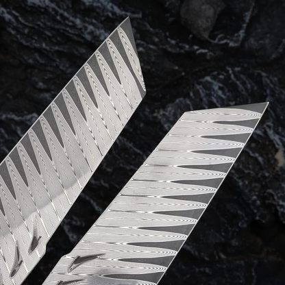 [Conjunto de 3 peças] Faca de chef artesanal em aço Damasco com bainha