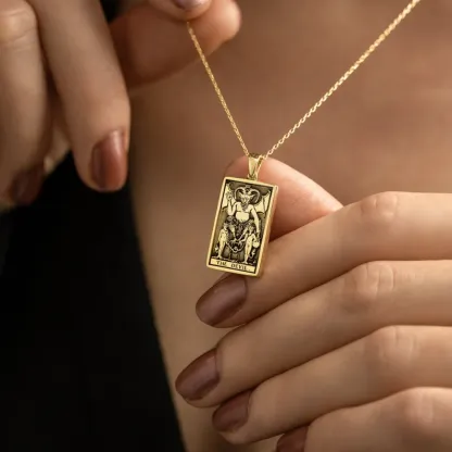 Collana reversibile con carta dei tarocchi zodiacale Capricorno Diavolo - Sofisticati gioielli bohémien - Ciondolo astrologico - Bellissimo regalo (Unisex)