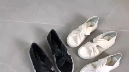 【🔥Reducere de 60% astăzi - nu o ratați】🔥2025 Sandale sport plate, elastice, cu suport pentru arcul plantar✅ vă fac mersul mai confortabil