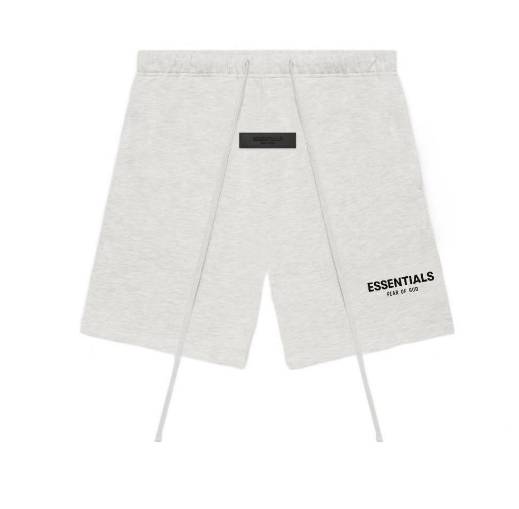 Ess*** Relaxed Light Oatmeal Shorts – Minimal Streetwear Comfort Fit