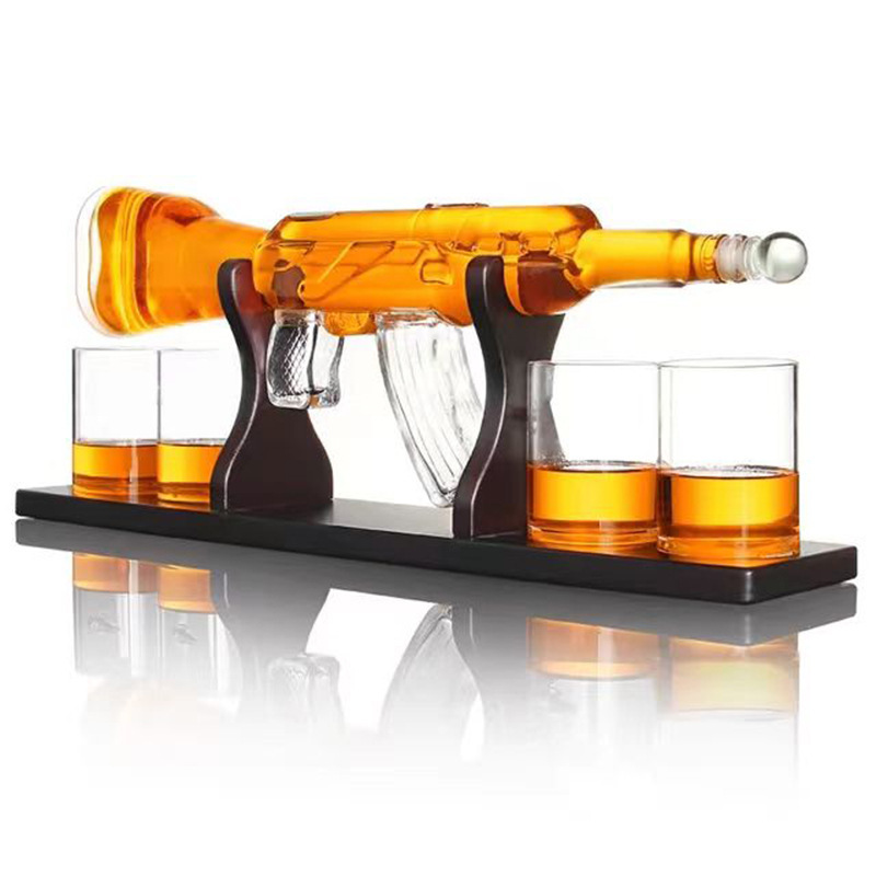 🔫 Rifle-Shaped Wine Decanter