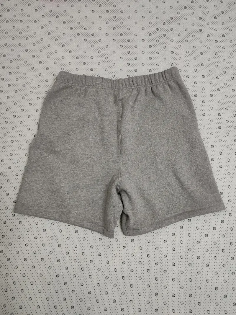 Ess** Sweatshort  White Color