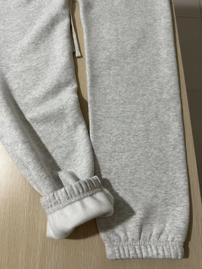 Men’s Light Grey Jogger Sweatpants – Comfort Fit Fleece Lounge Pants with Pockets
