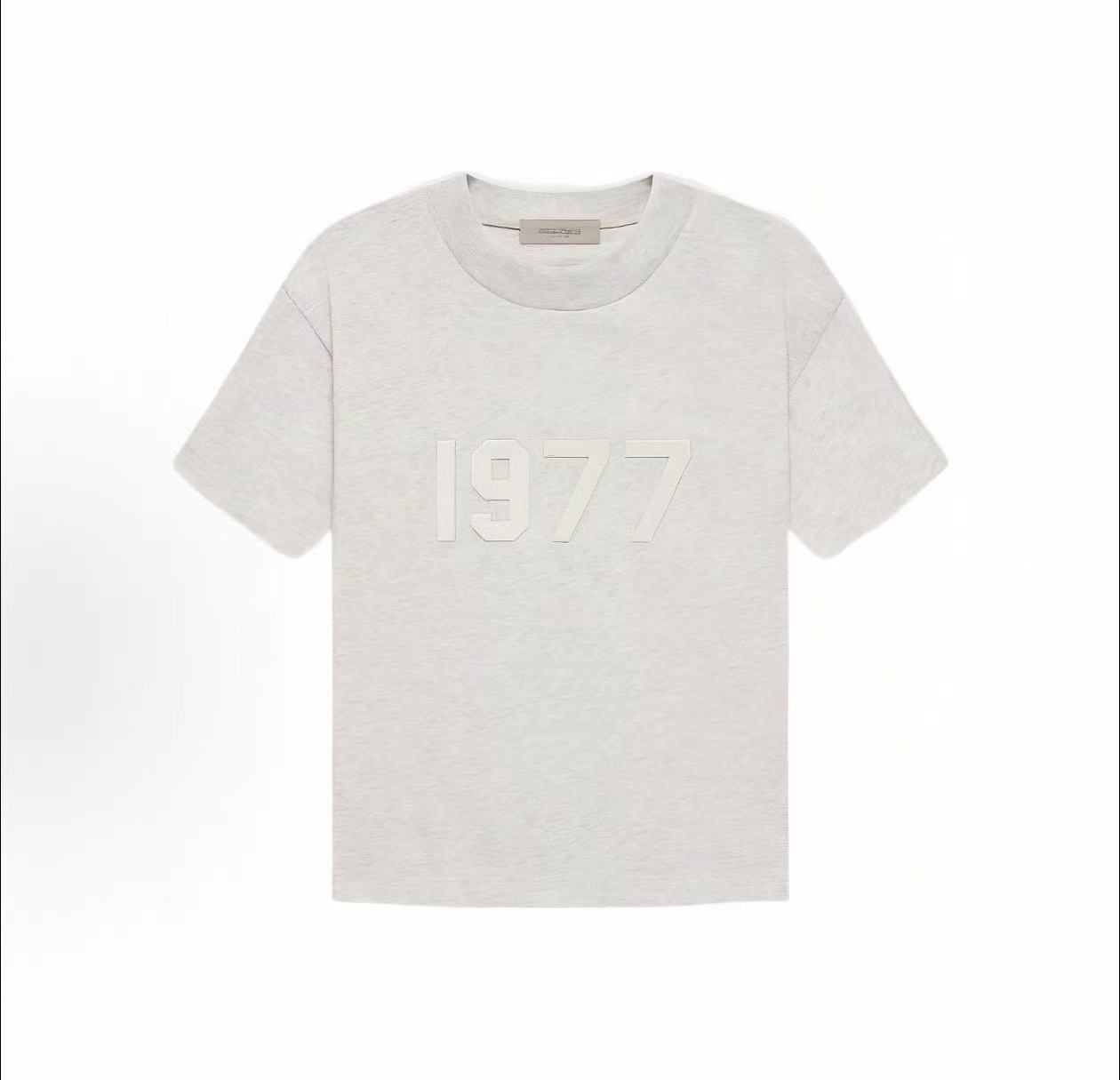 ESS 1977 Premium Oversized T-Shirt