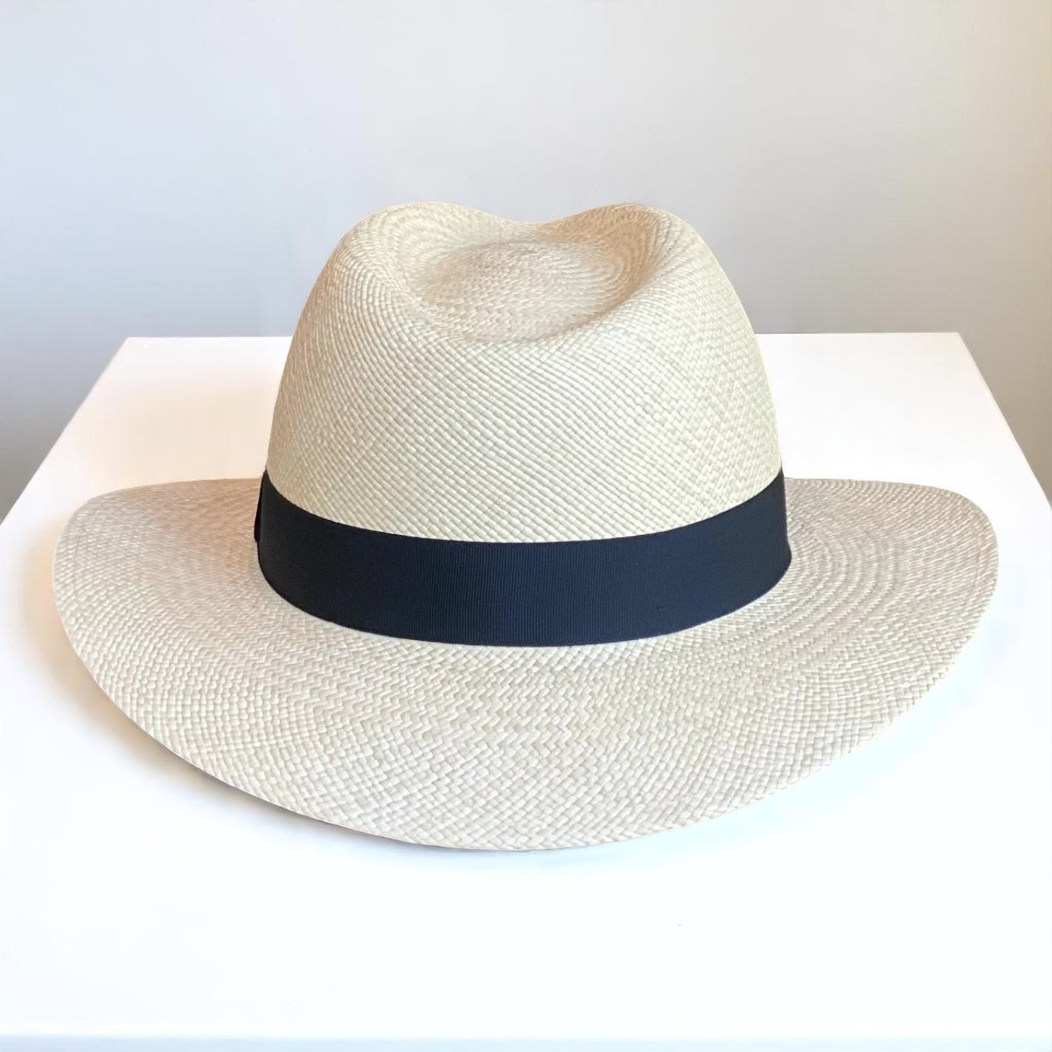 Can be rolls up for packing | Handmade Panama Hat - Natural