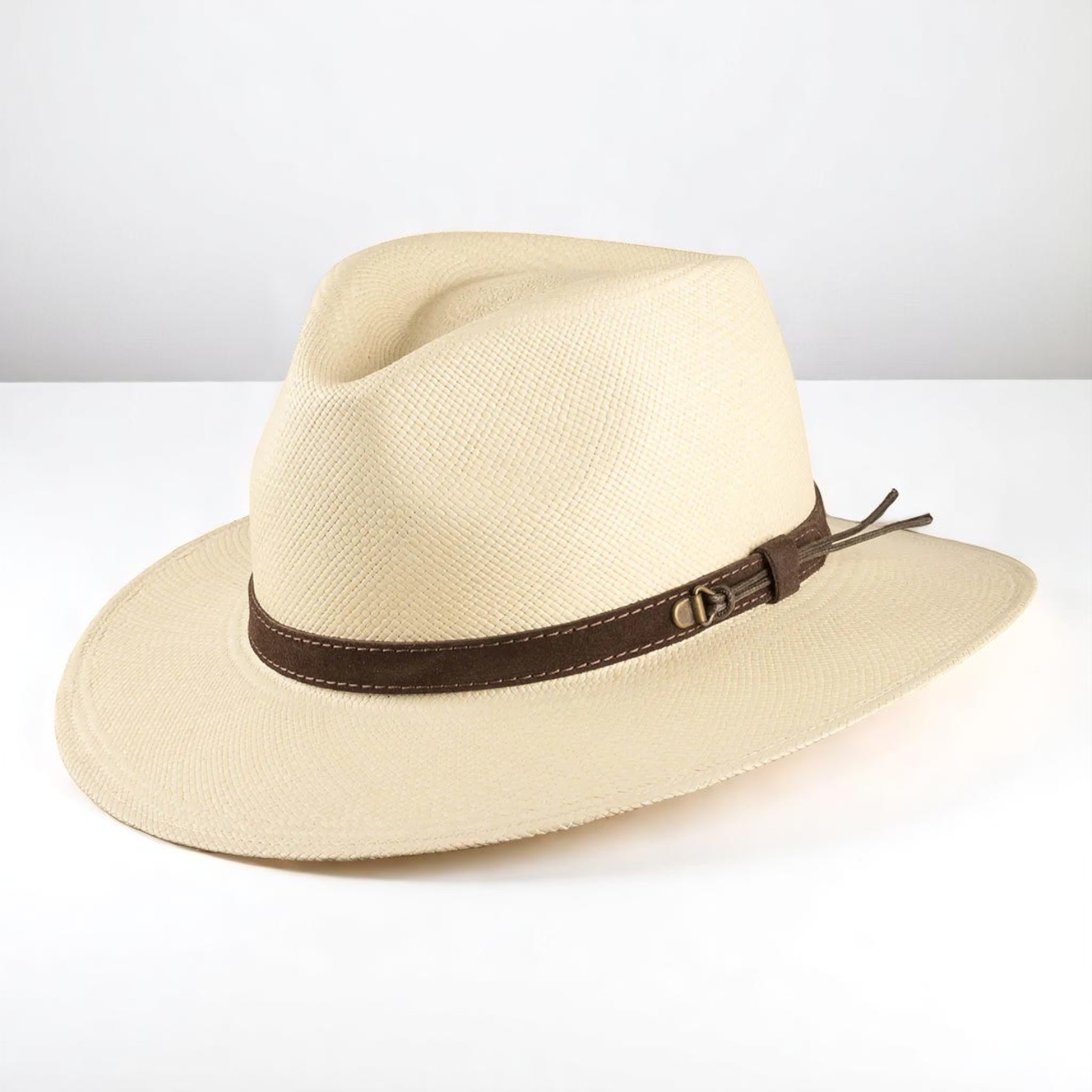 Can be rolls up for packing | Ecuador Straw Panama Hat - Natural