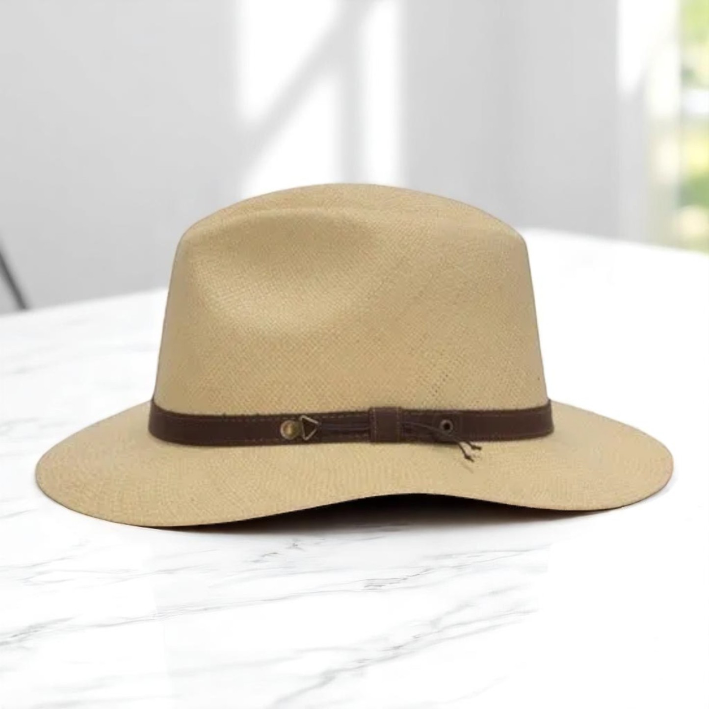 Can be rolls up for packing | Ecuador Straw Panama Hat - Natural