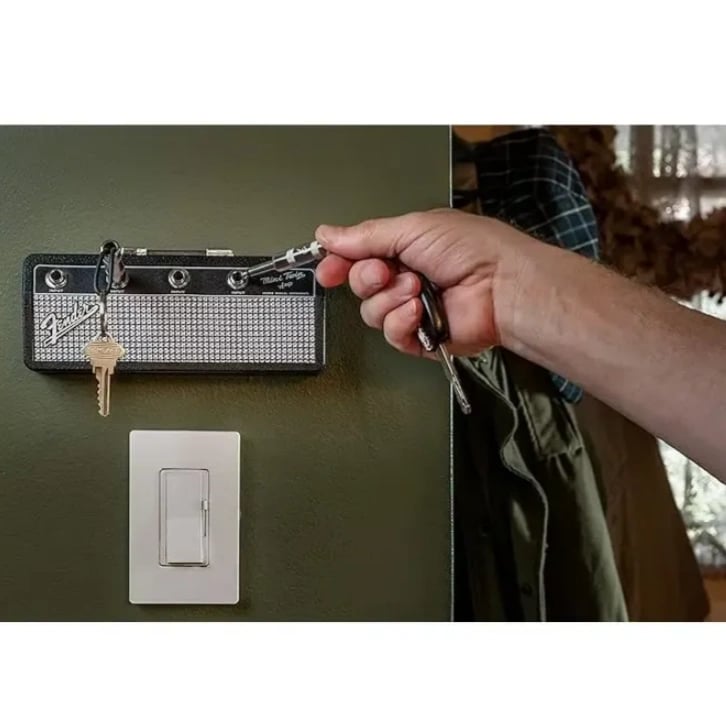 This Week Special Offer 49% OFF🎸 Guitar Amp Key Holder – 4 Plug Keychains & Wall Mount Kit