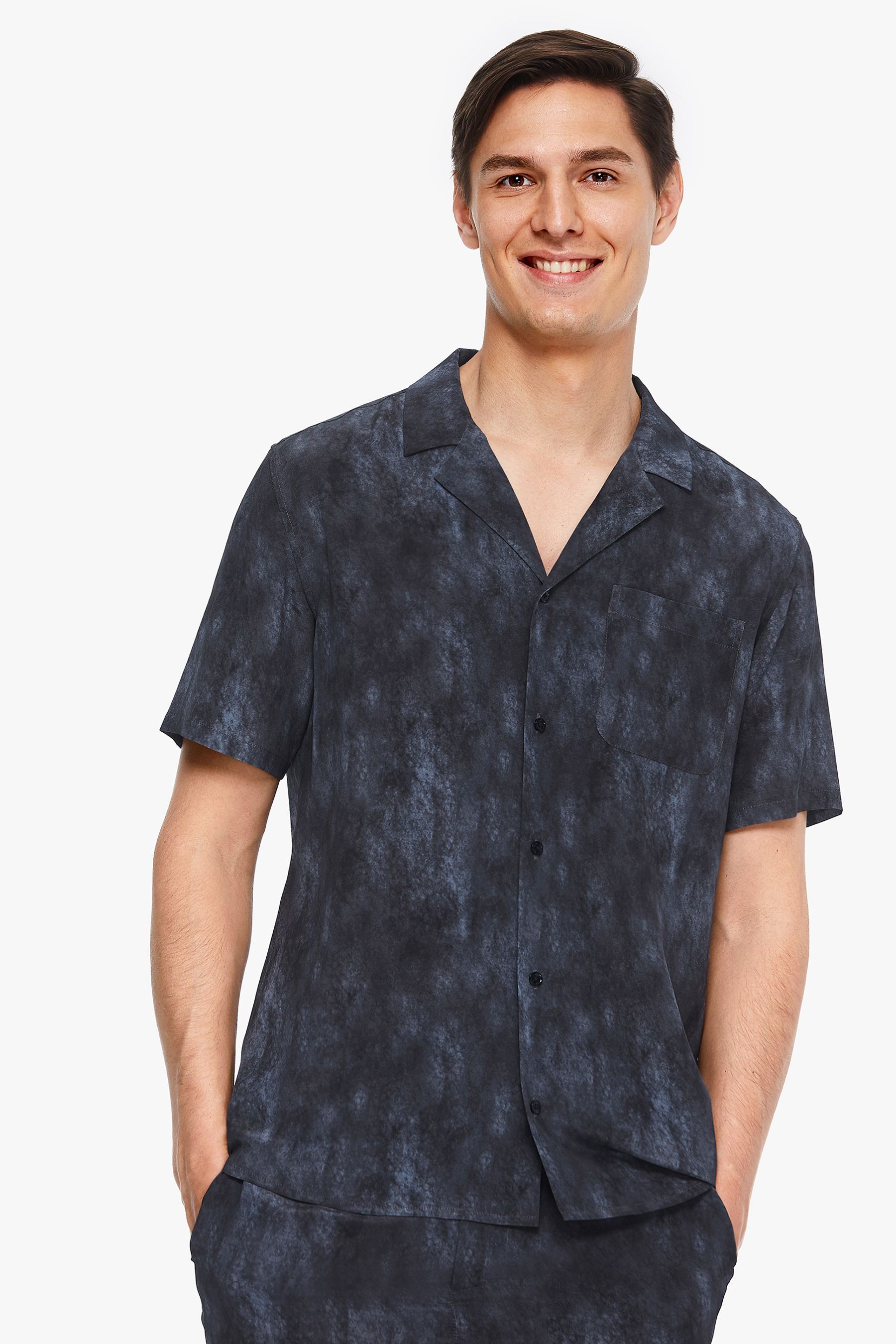 #color_Black Gray Print