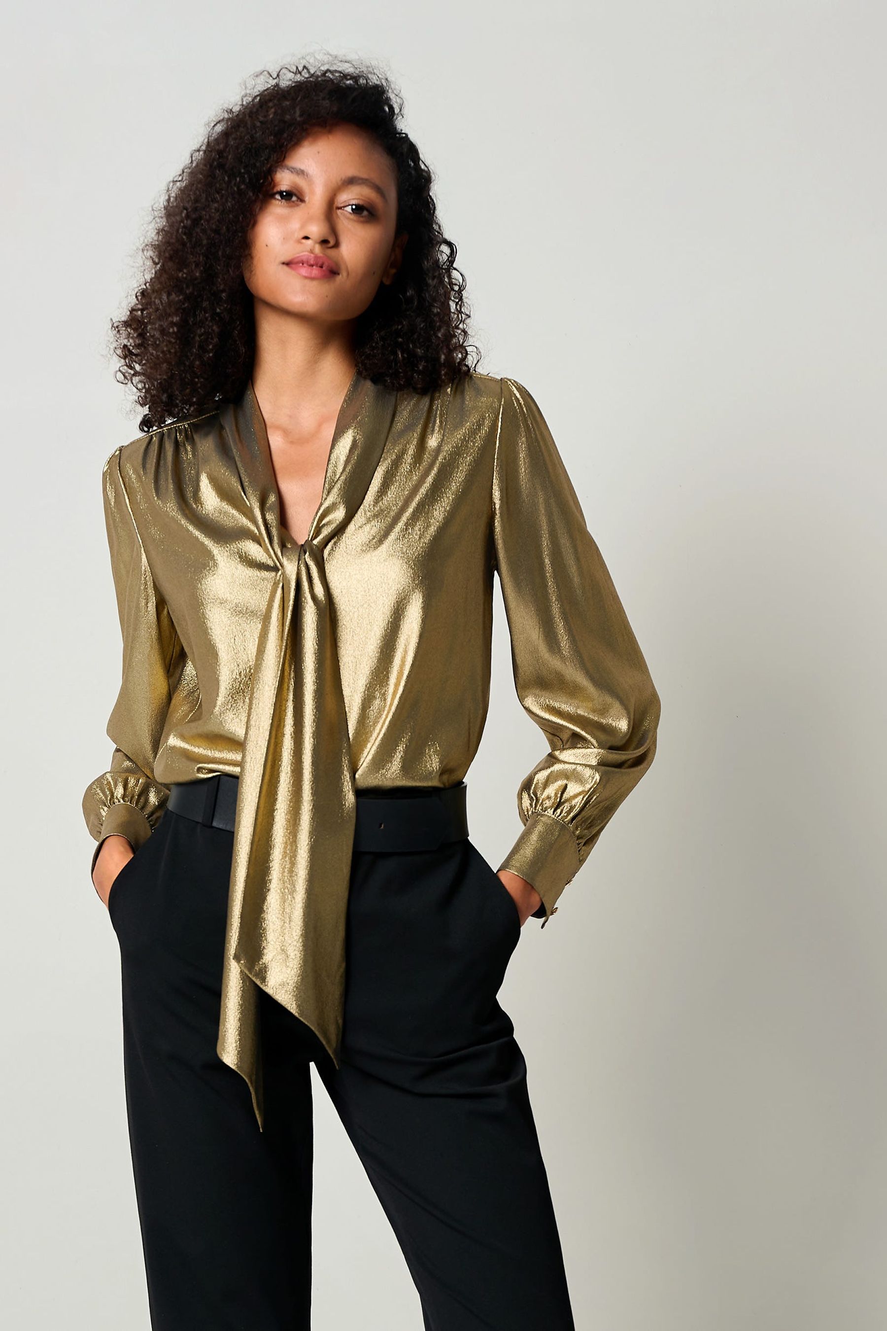 #color_LILYSHEENA® Gold