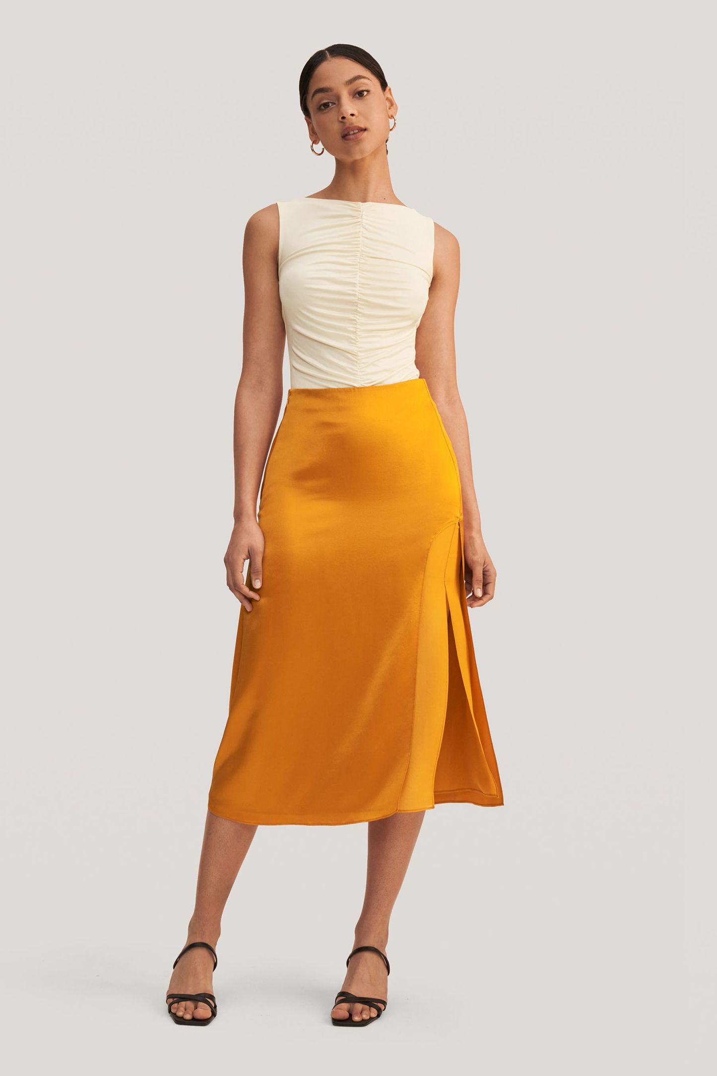 #color_Amber Yellow