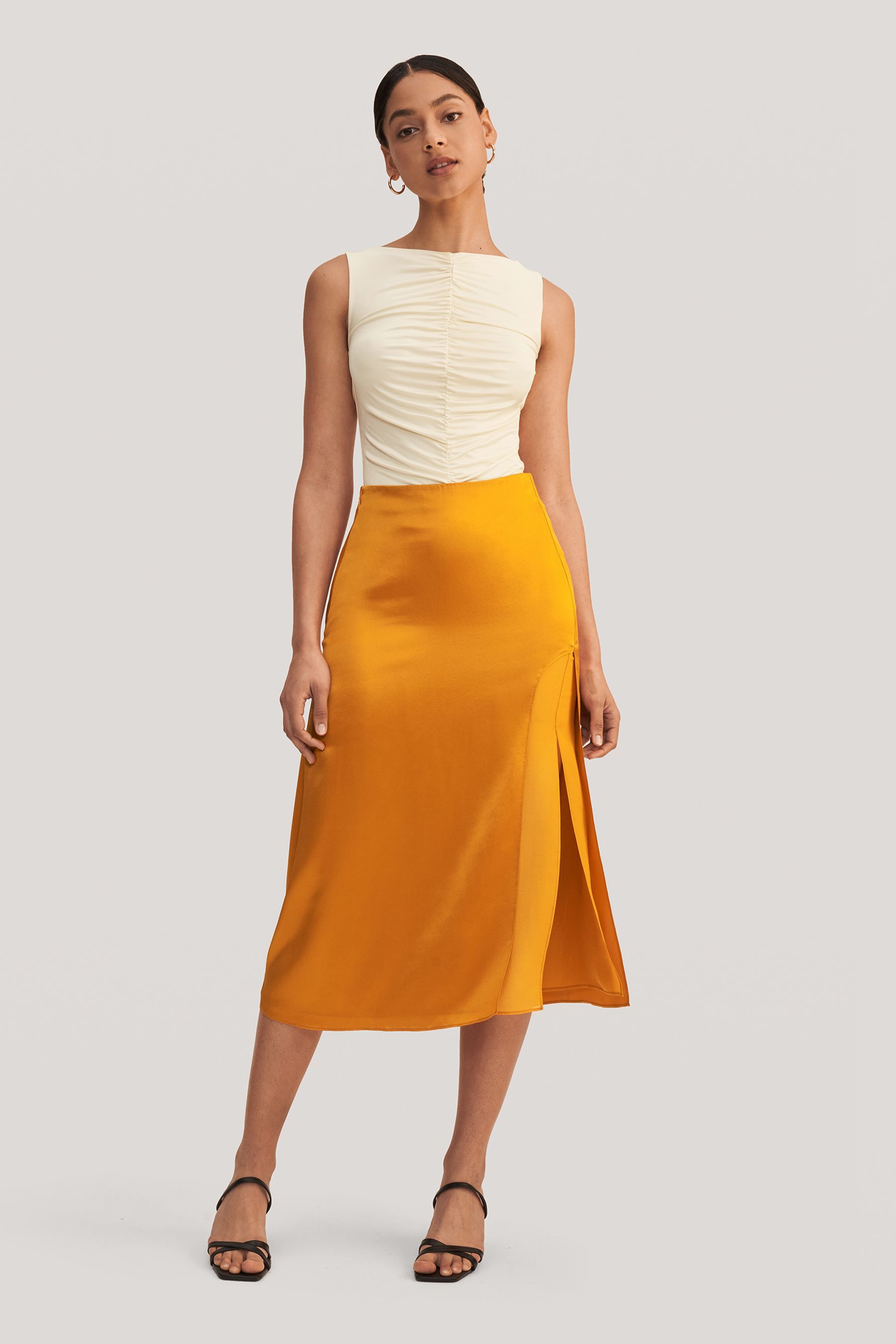 #color_Amber Yellow