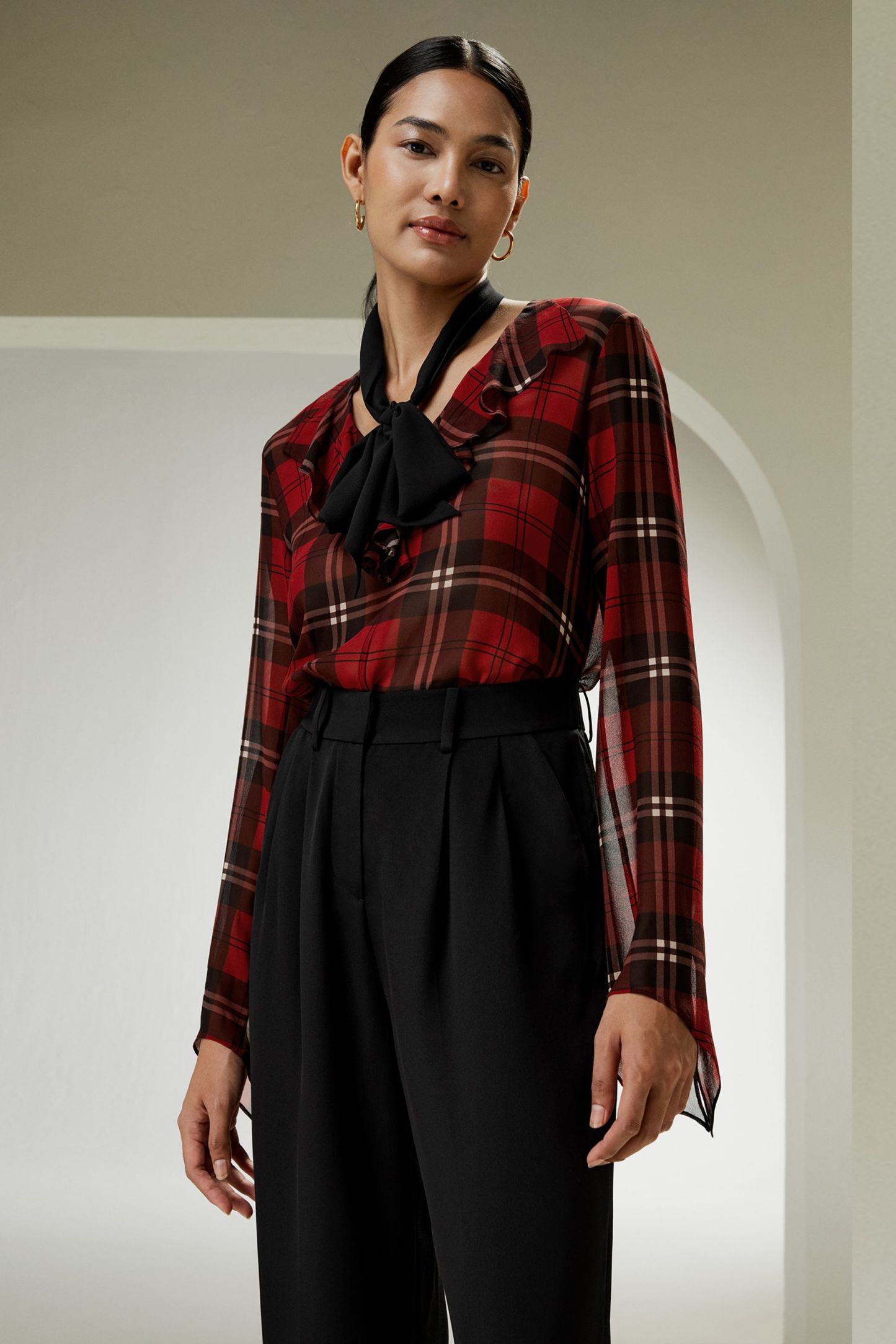 #color_Black and Red Square