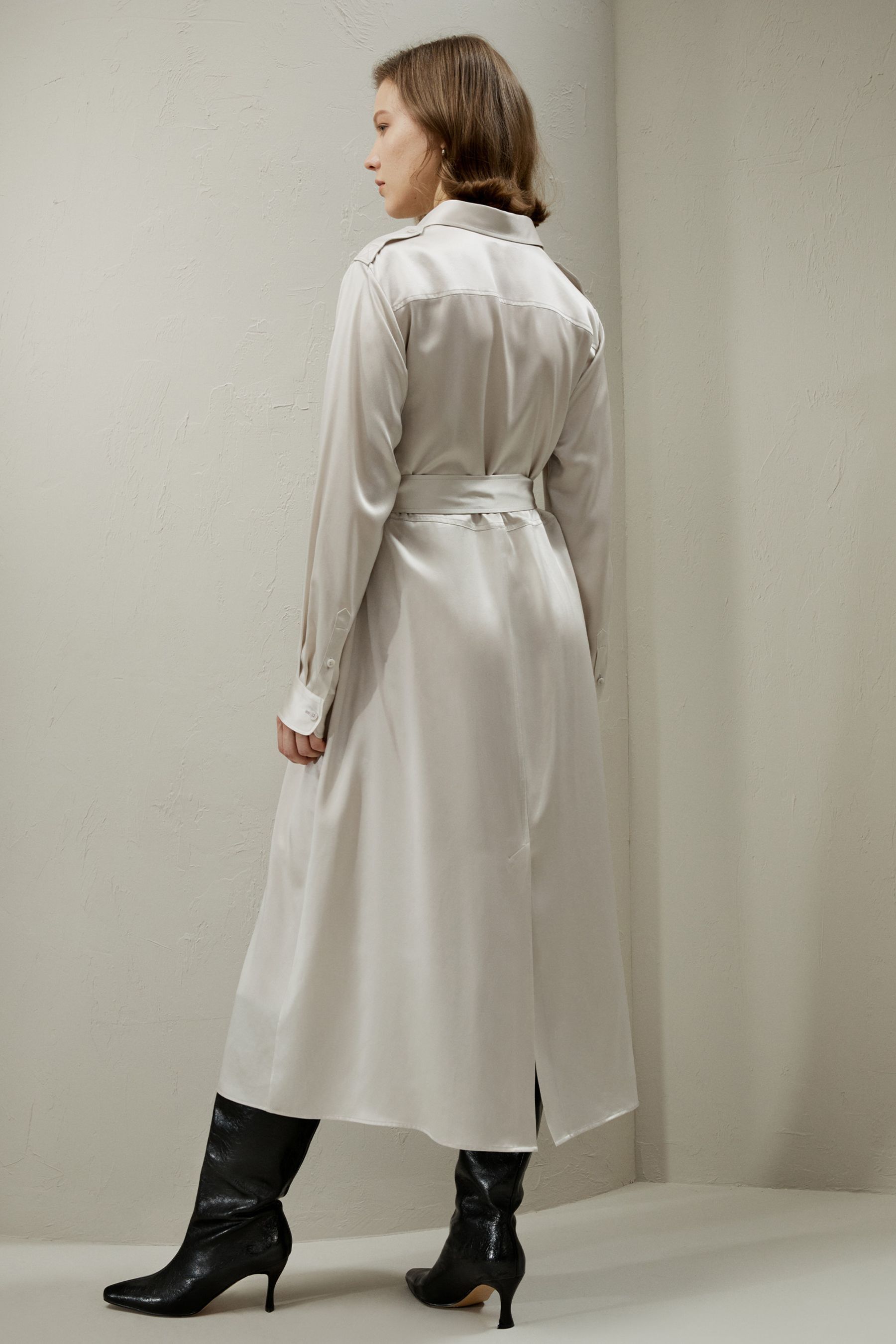 #color_Pale Gray