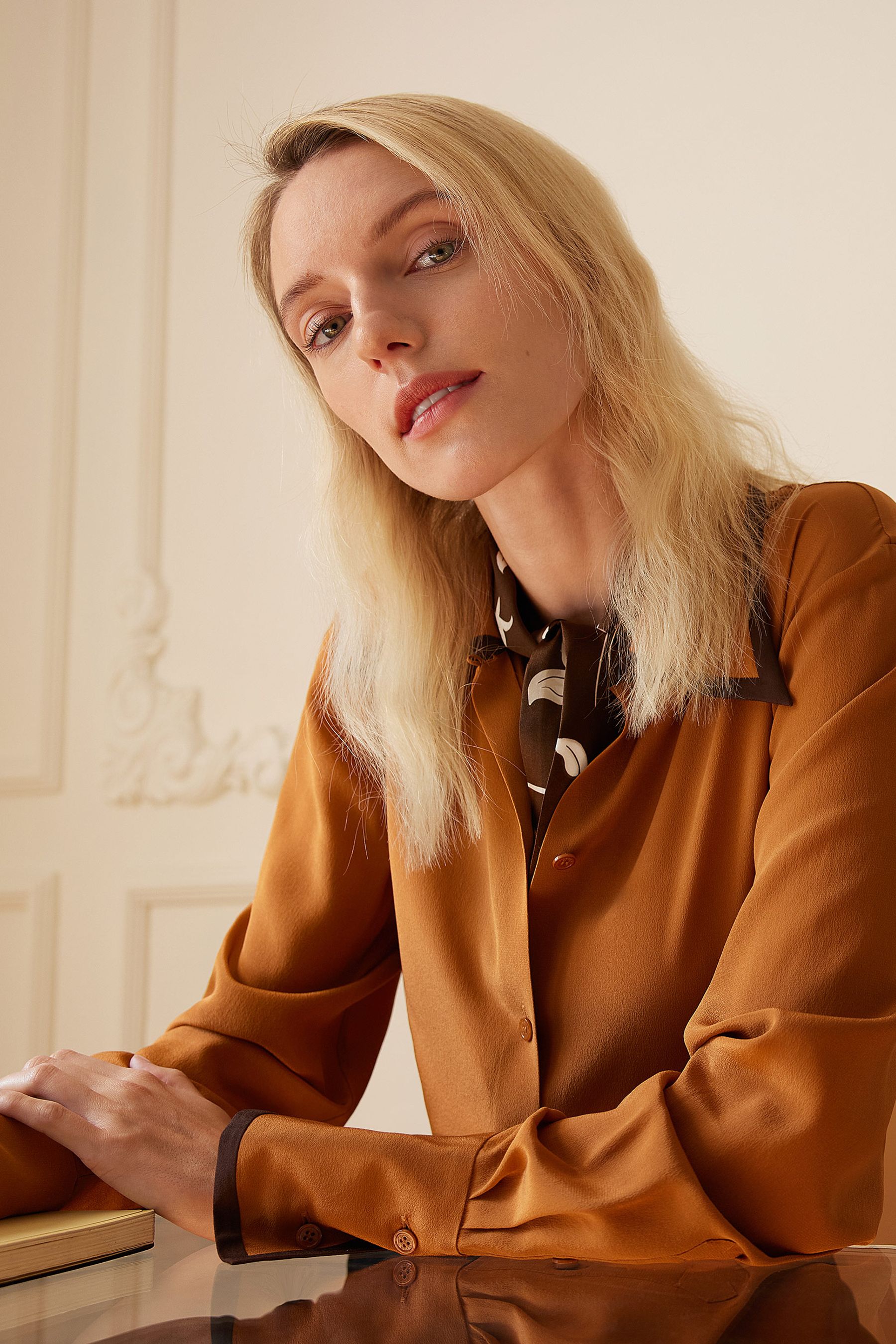 Jacquard-wave Silk Blouse with Bow – LILYSILK Factory Jacquard-wave Silk Blouse with Bow – LILYSILK Factory