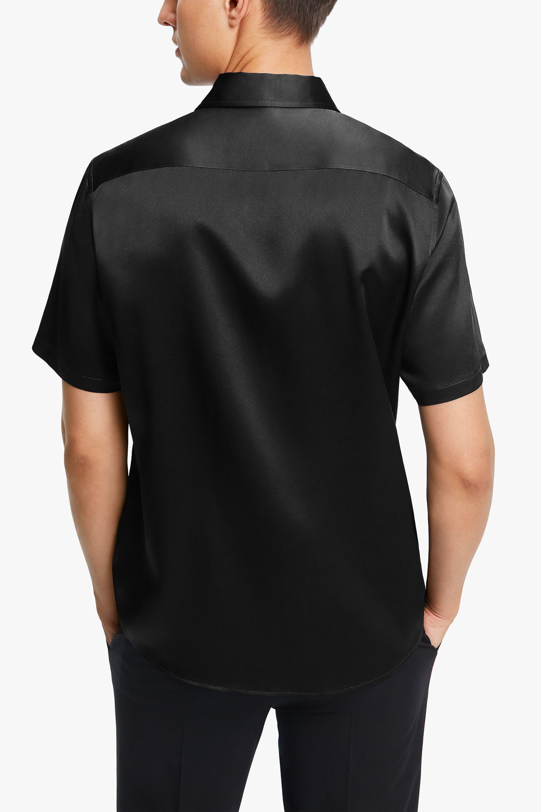 #color_Black