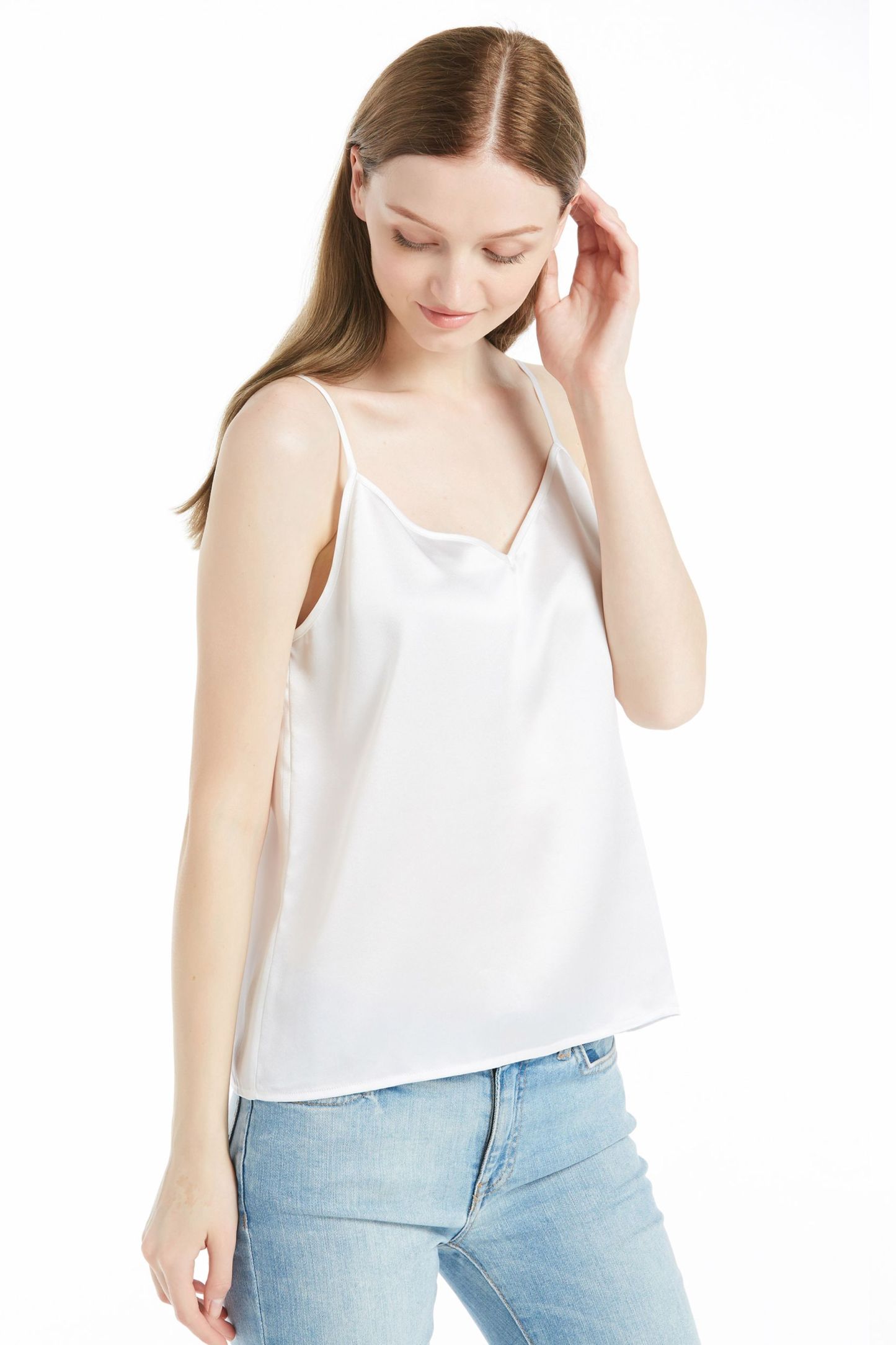 #color_White