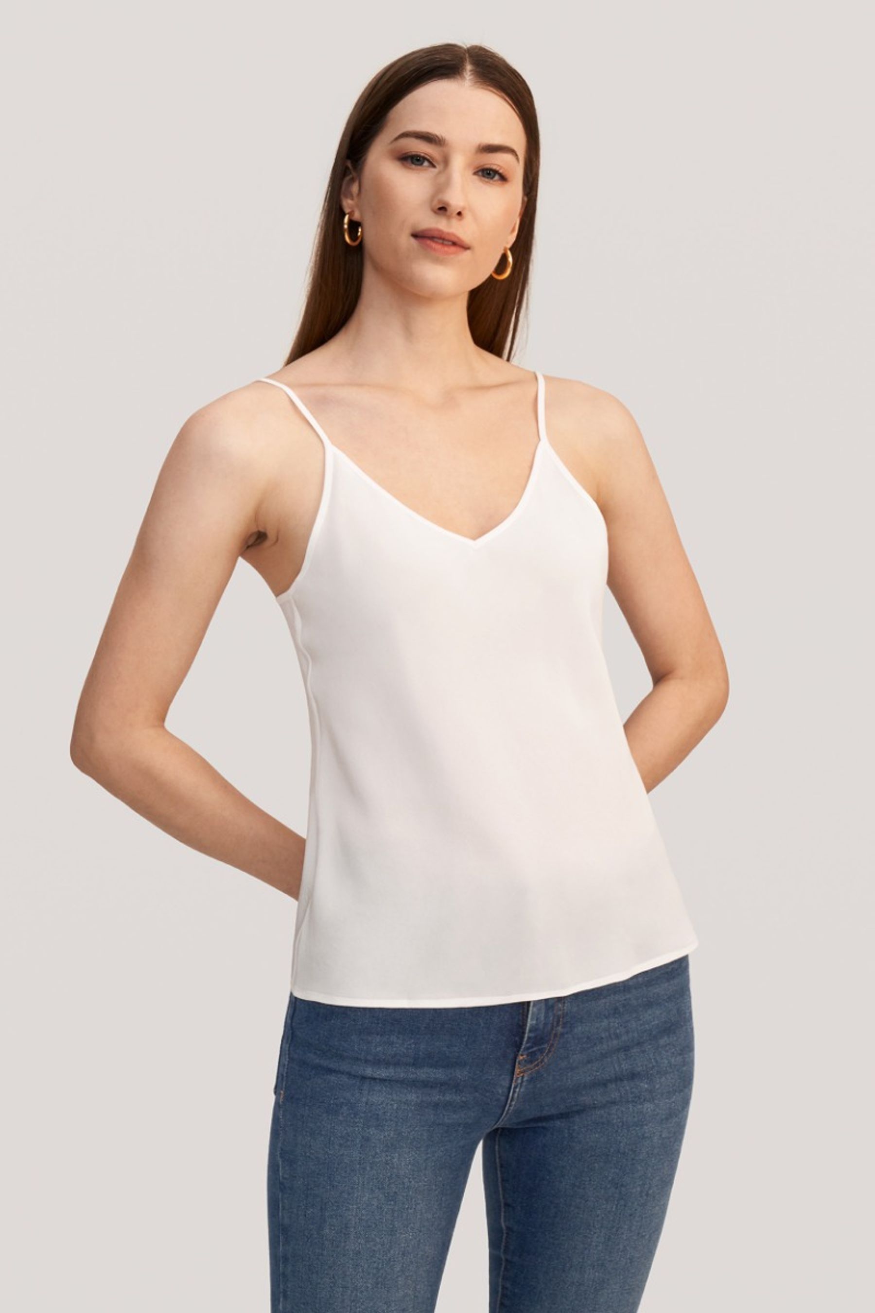 #color_Natural White