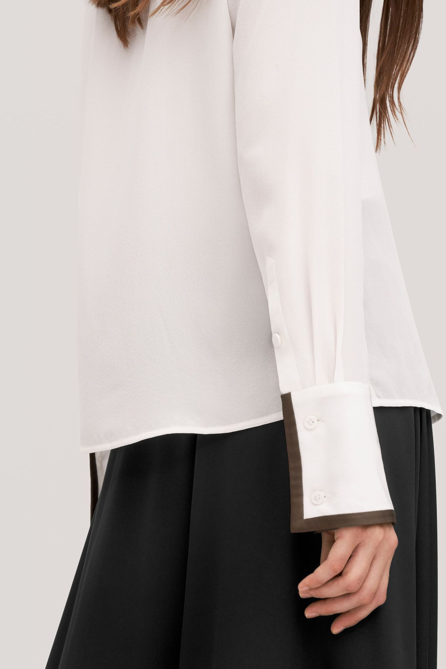 #color_Natural White