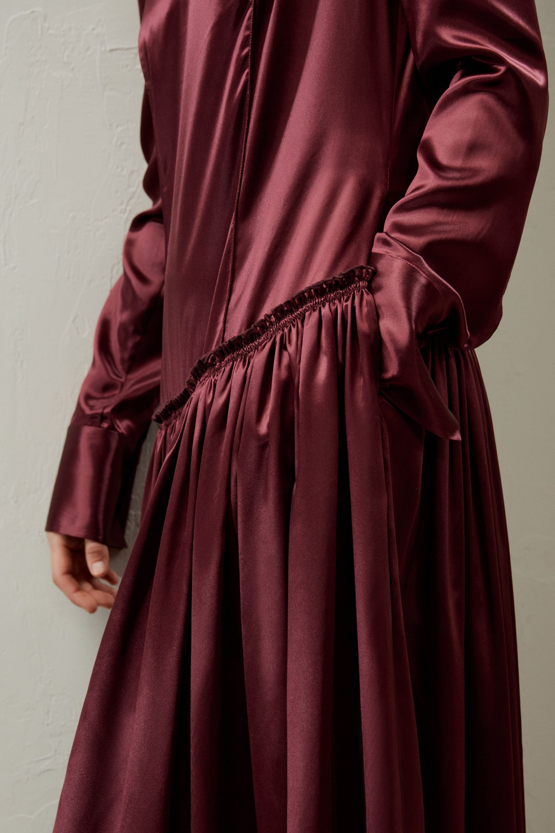 #color_Claret