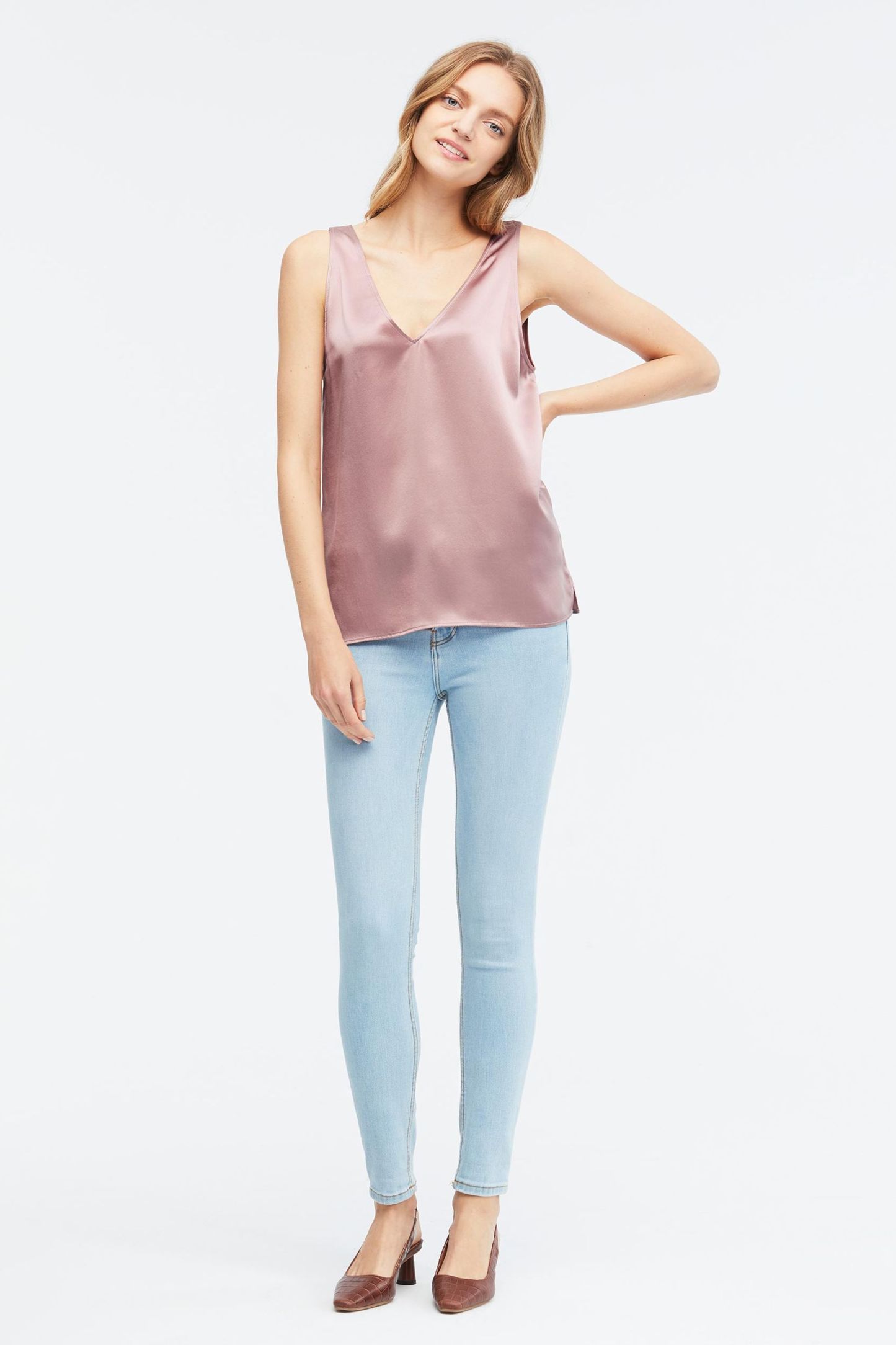 #color_Quicksand Pink