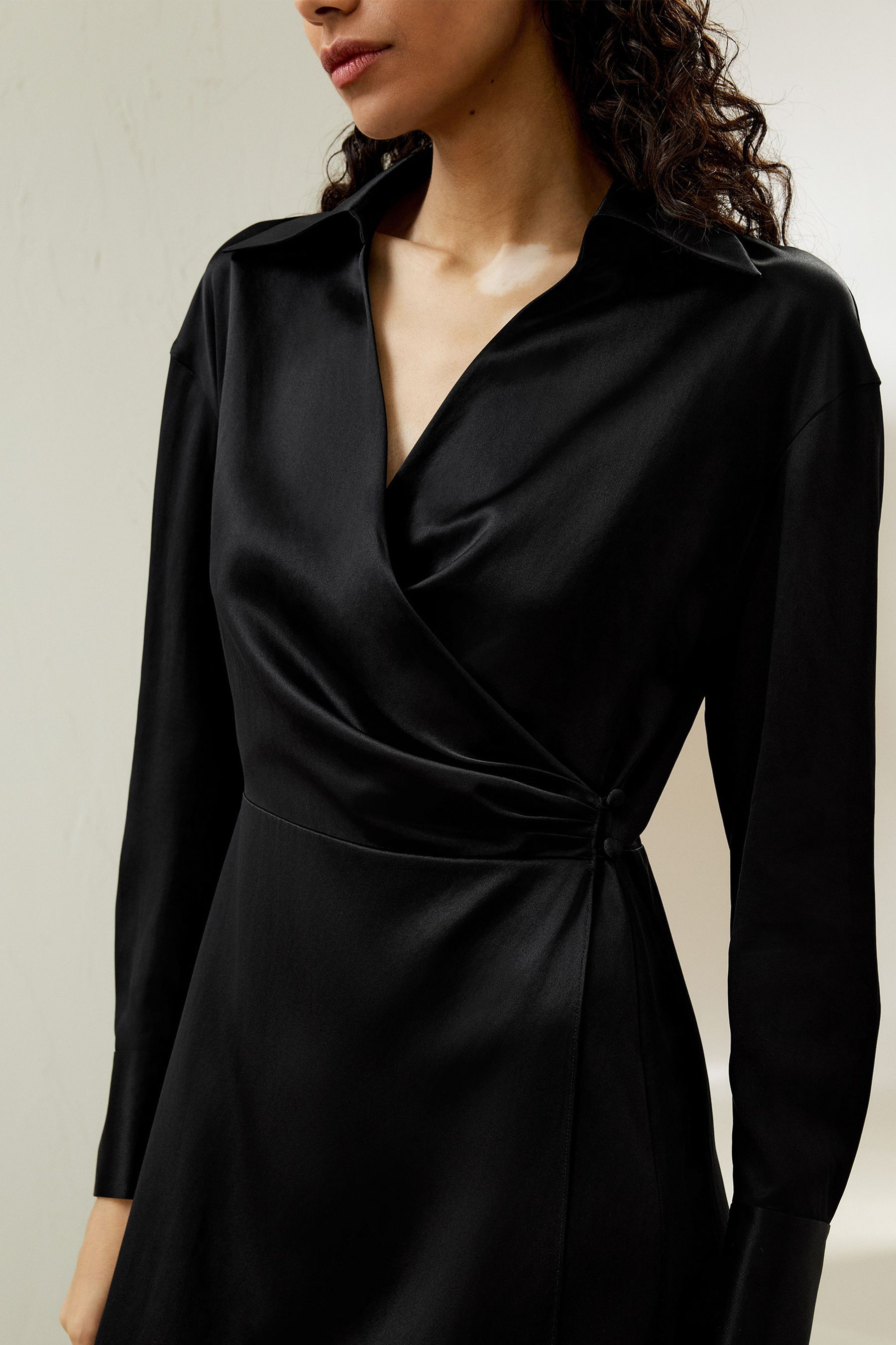 #color_Black