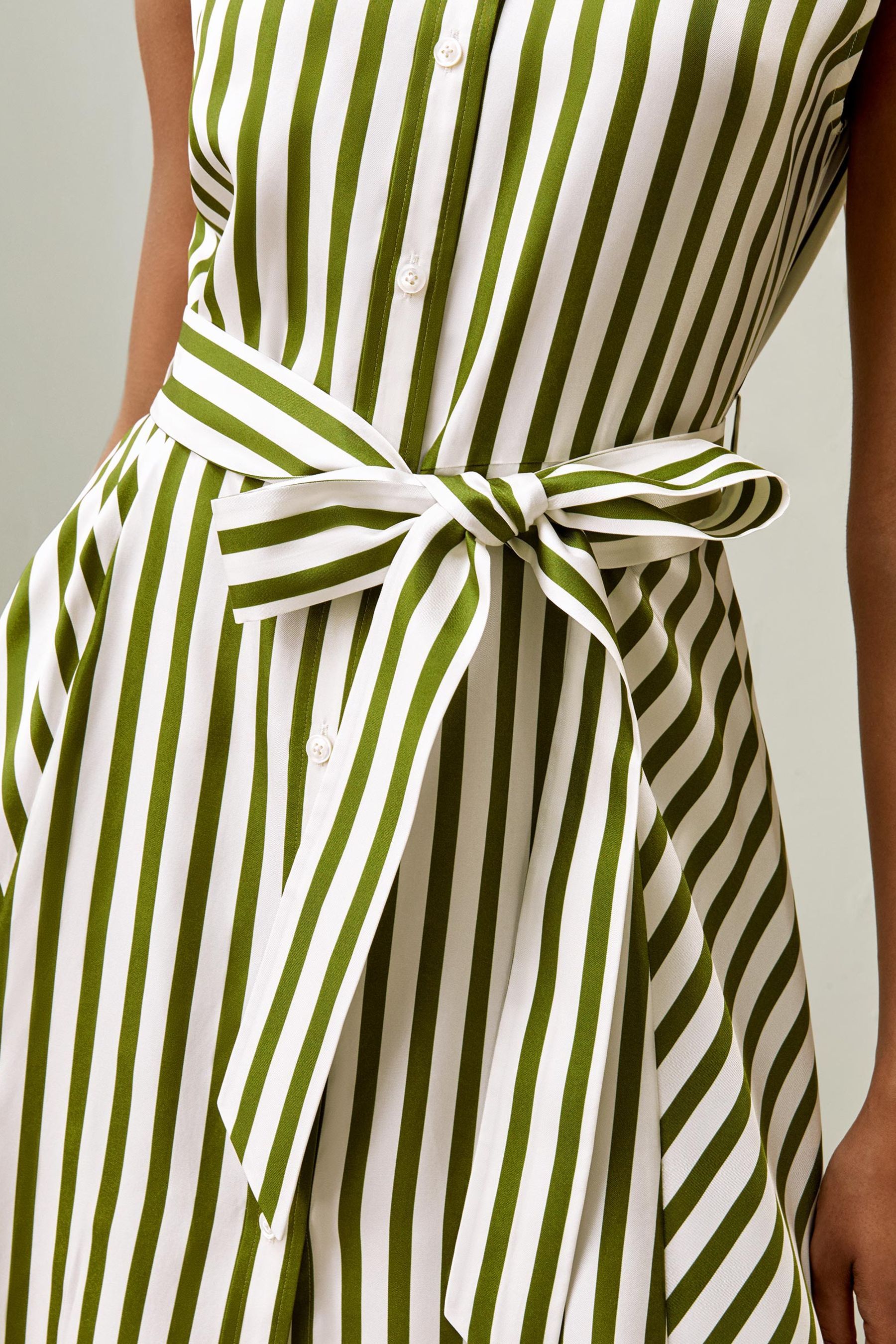 #color_Green-White Pinstripe