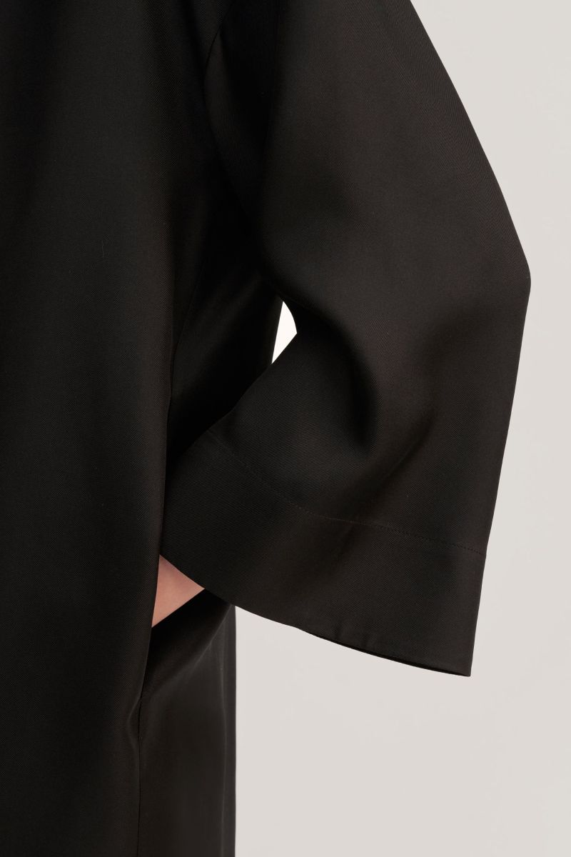#color_Black