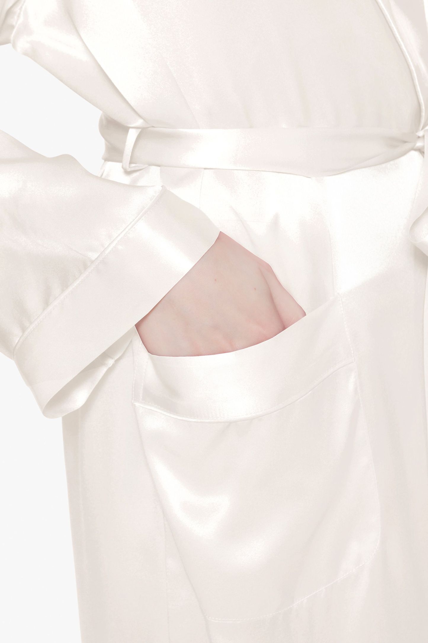 #color_Natural White