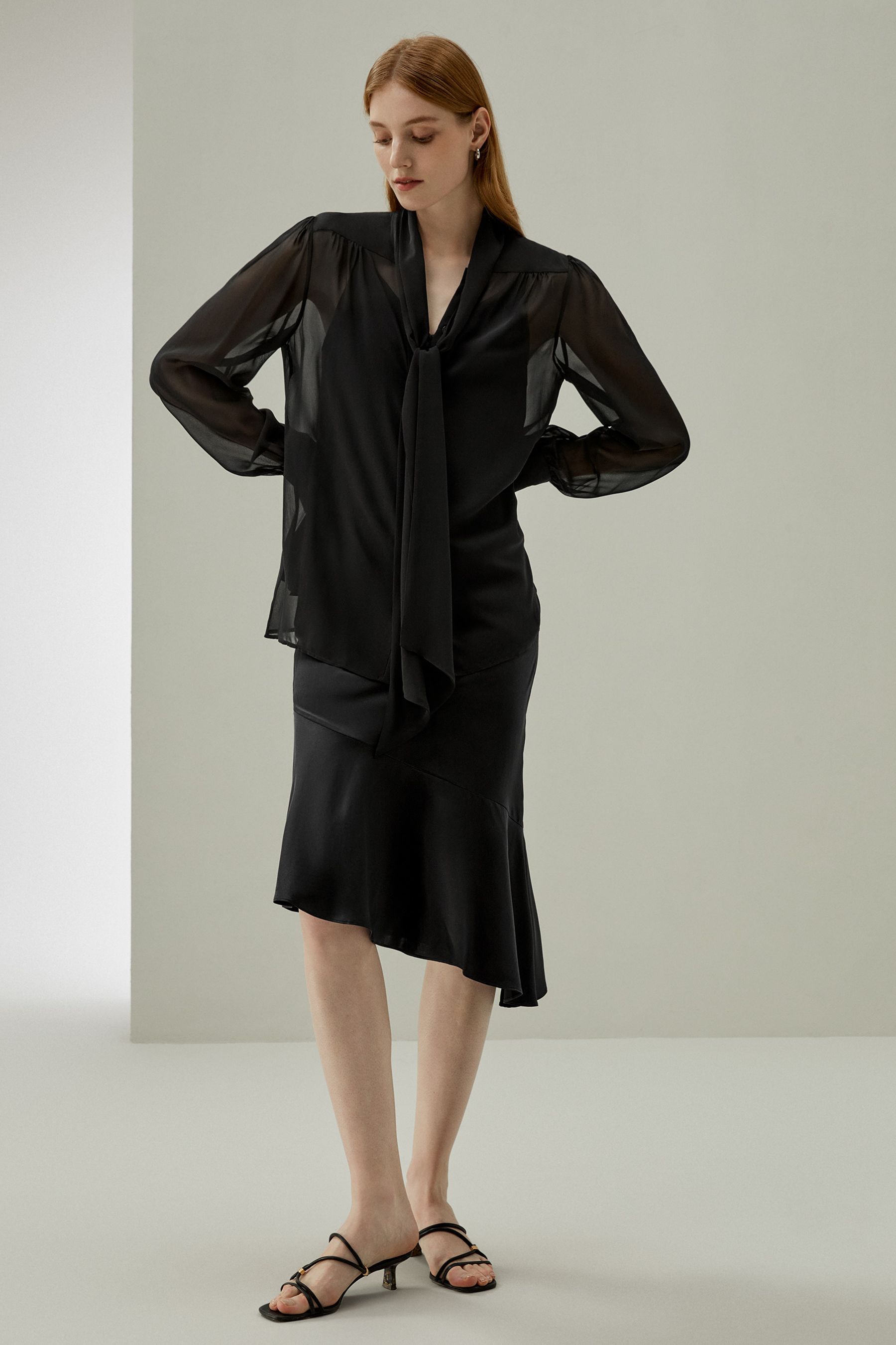 #color_Black