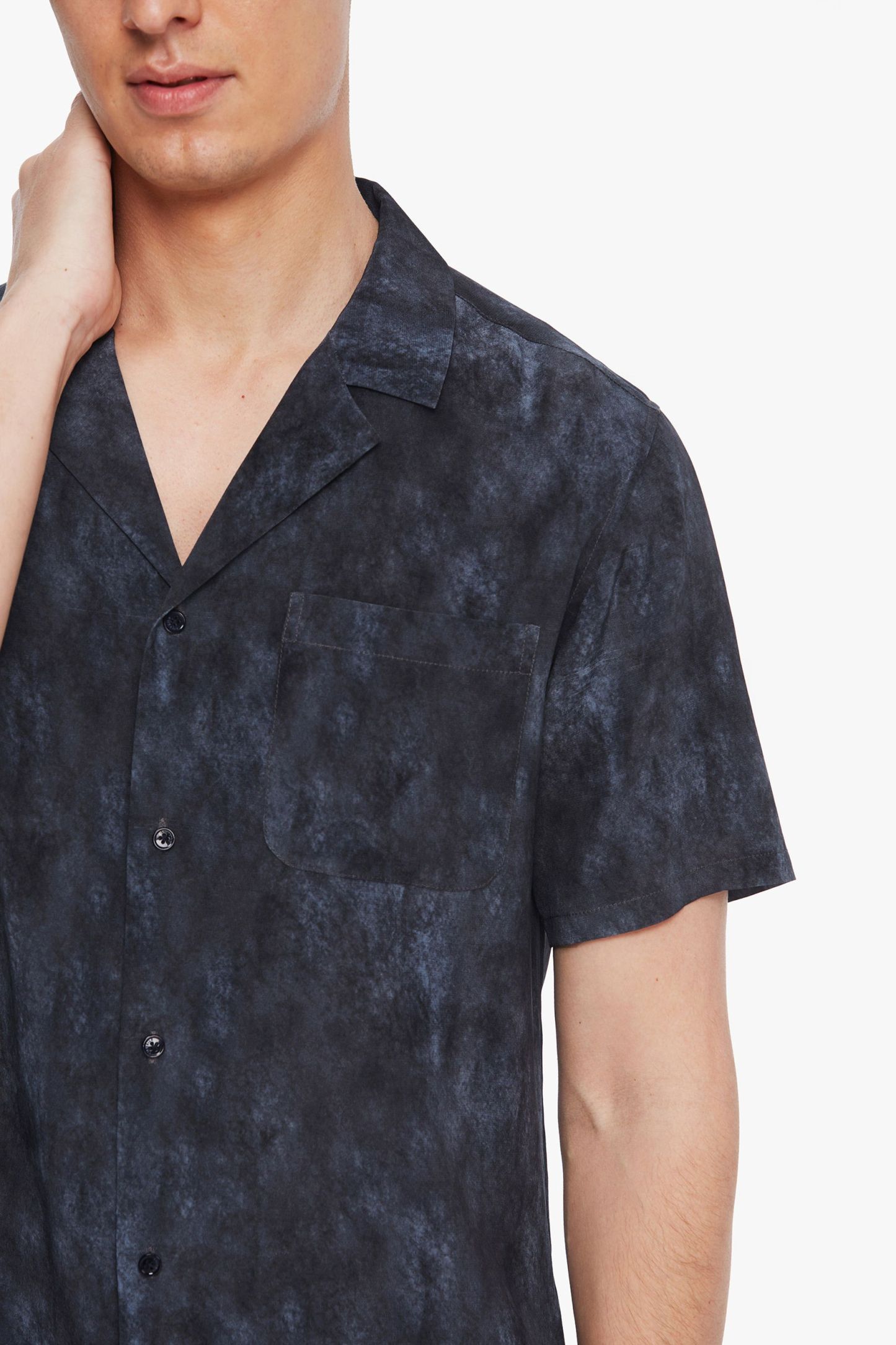 #color_Black Gray Print