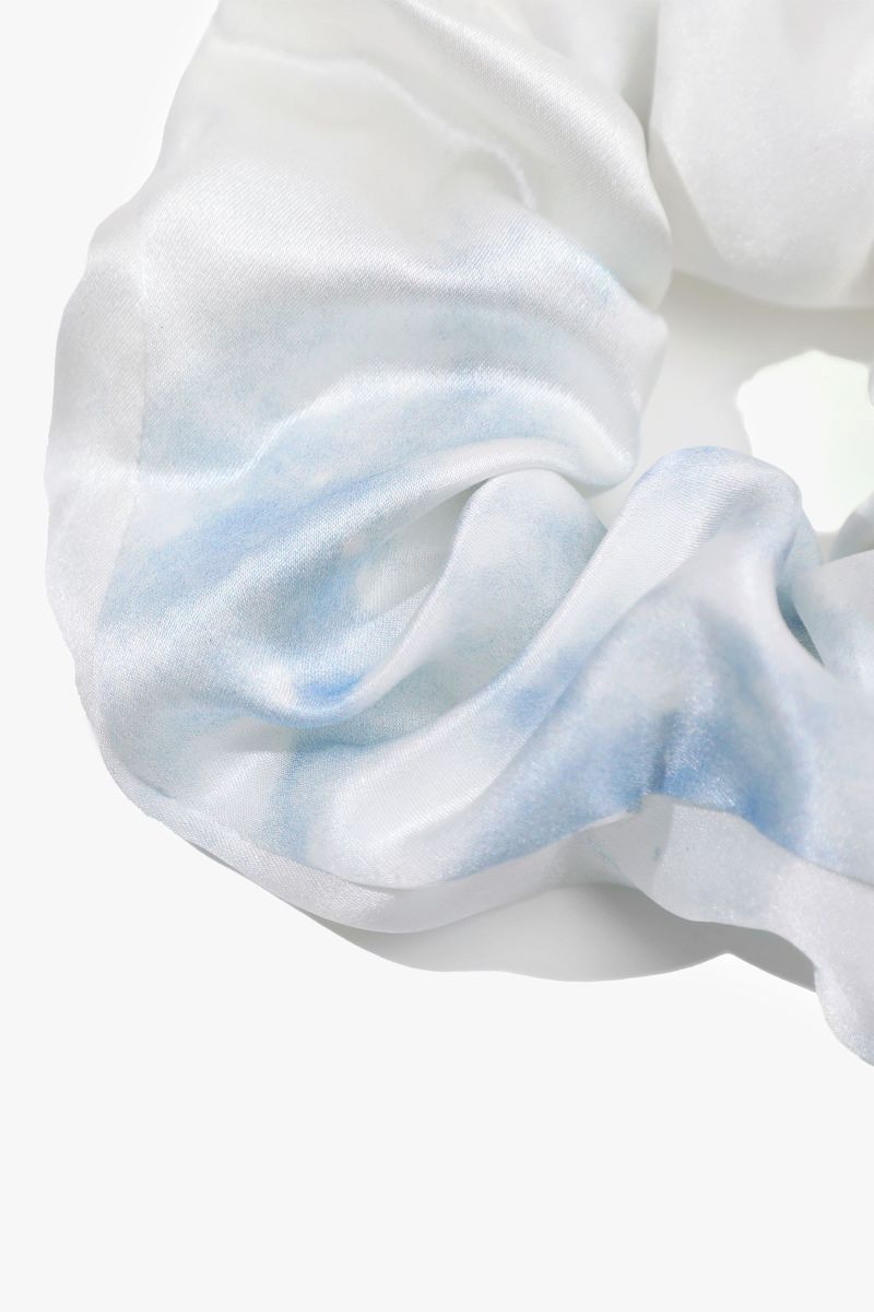 #color_Blue-White Watercolor