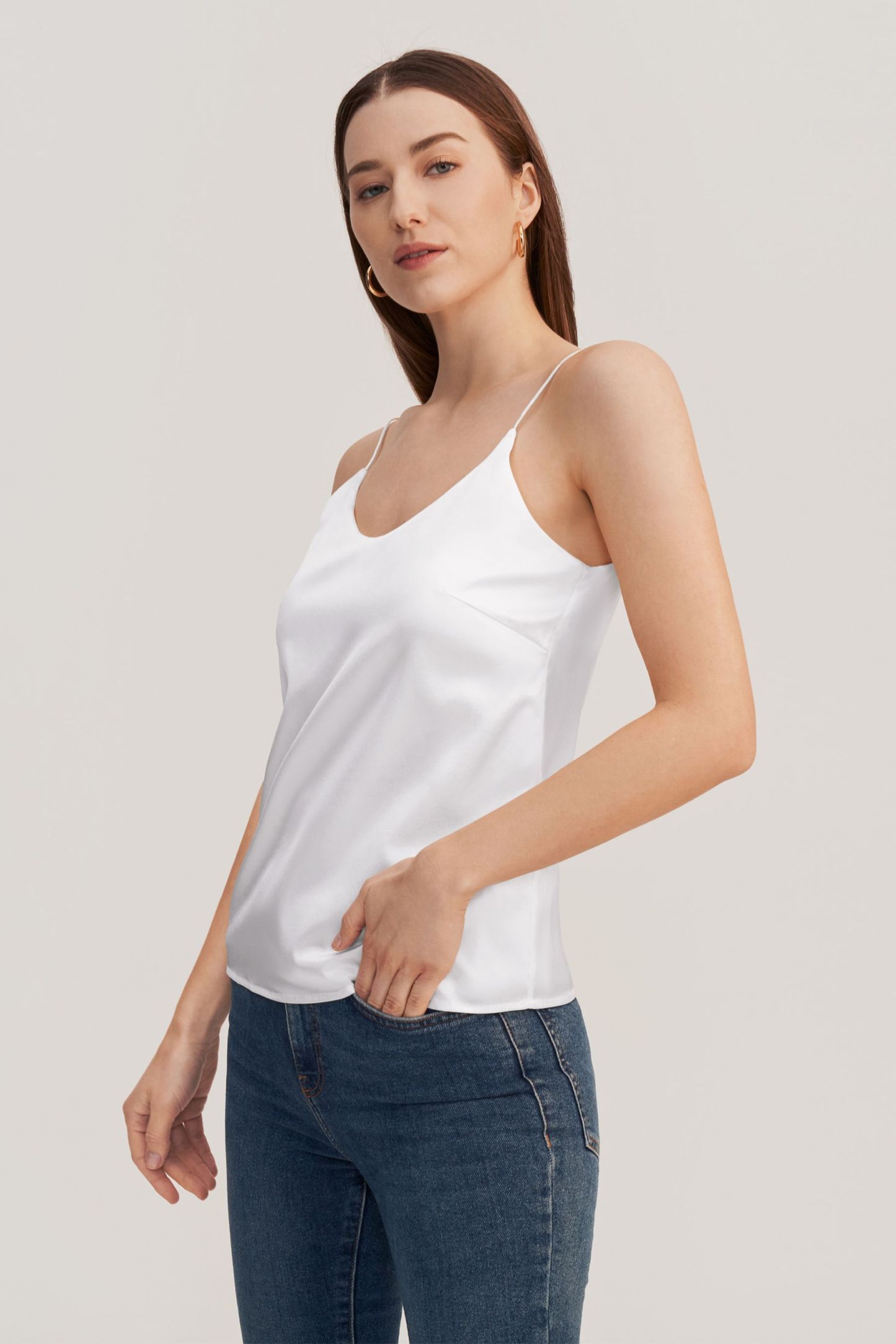 #color_White