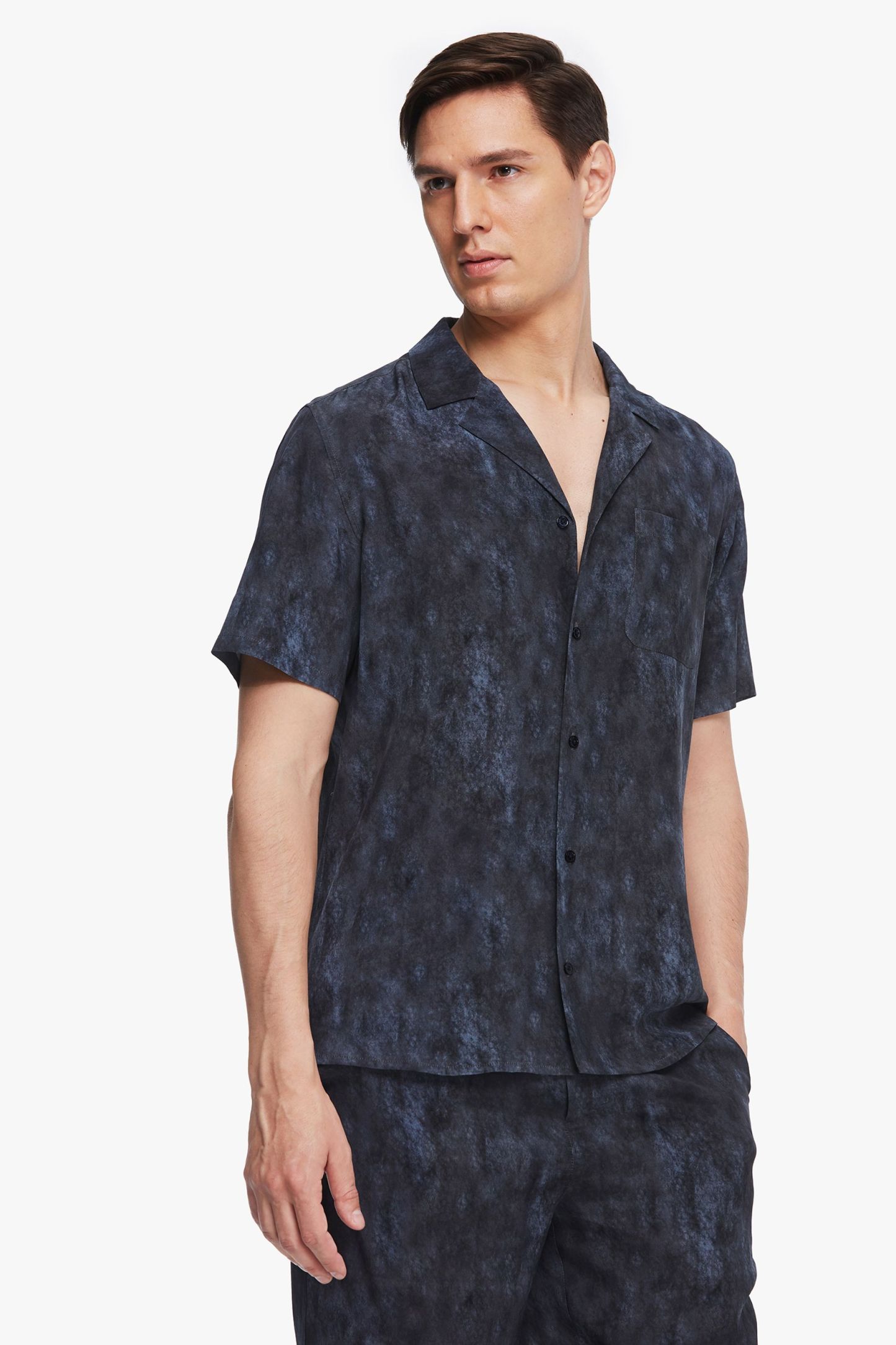 #color_Black Gray Print