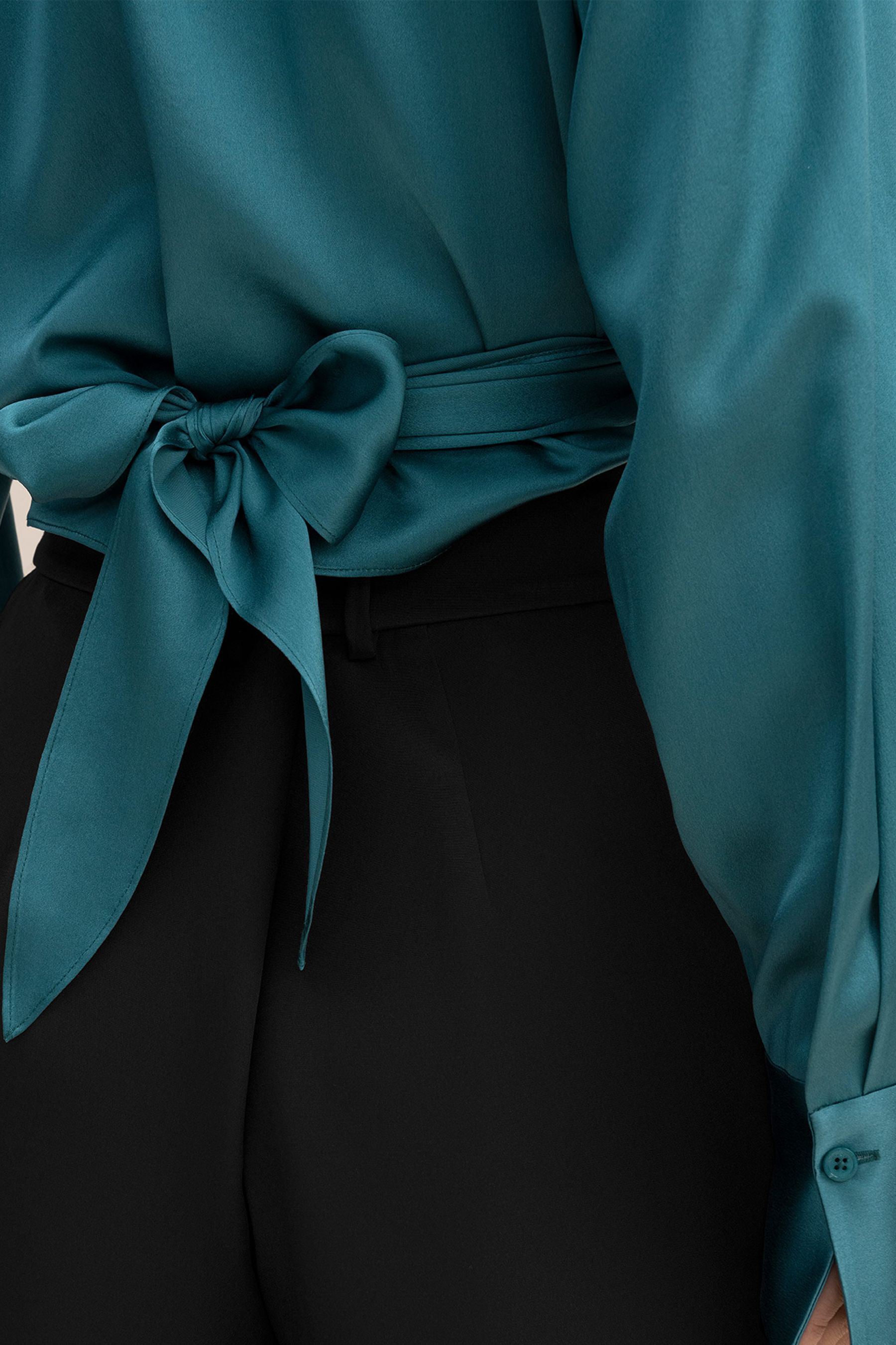 #color_Adriatic Blue