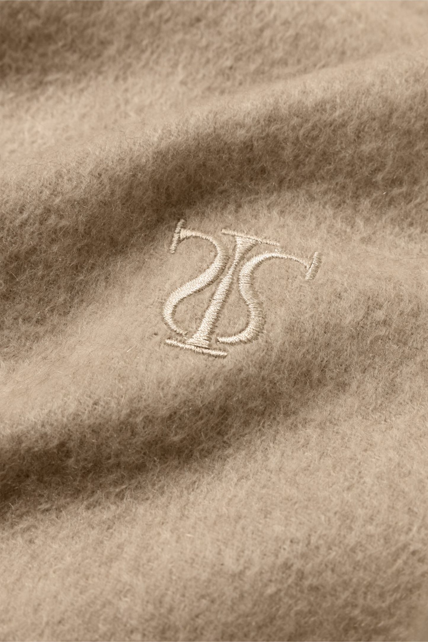 #color_Sand