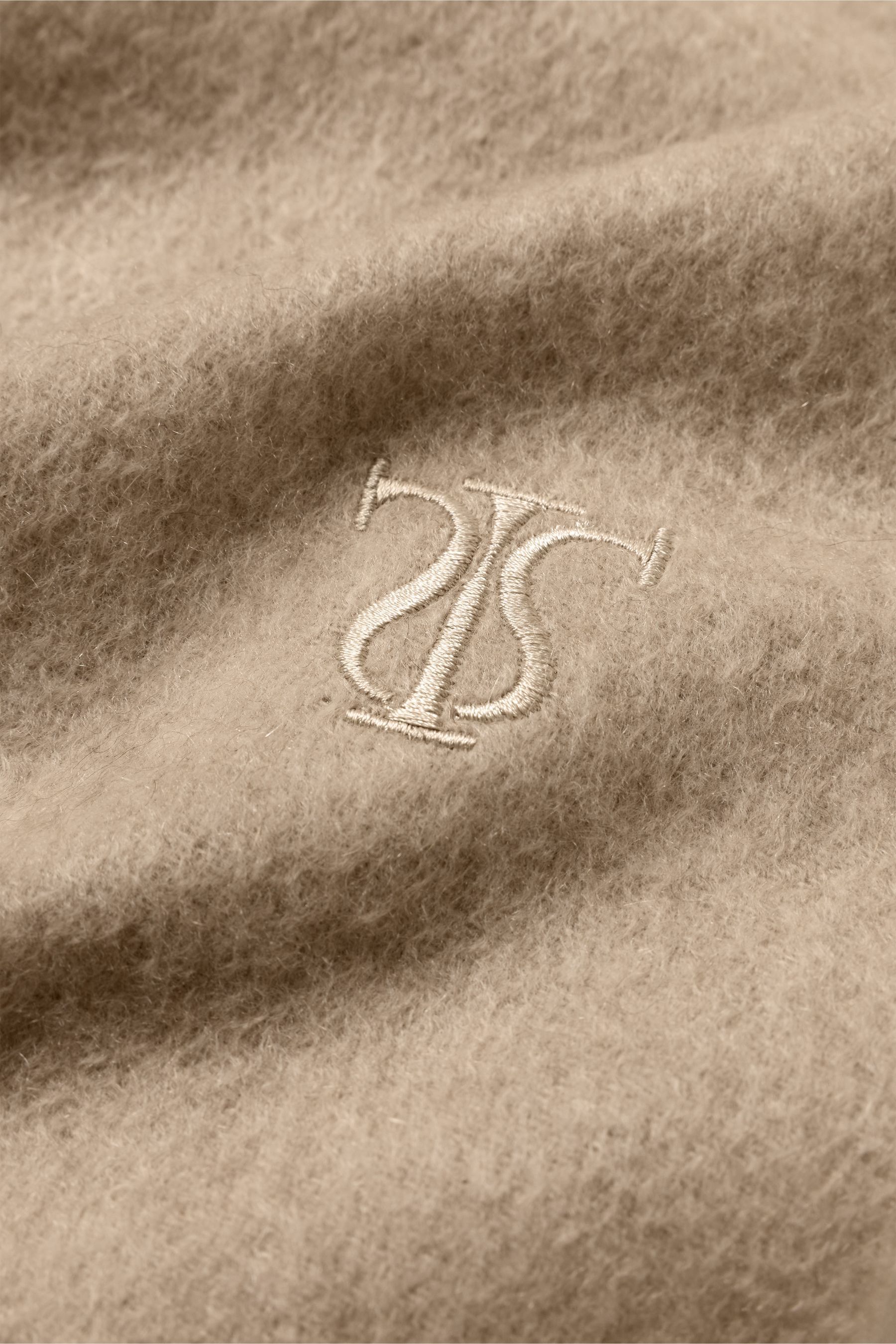 #color_Sand