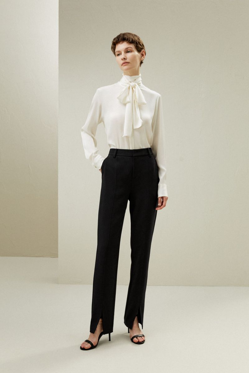 #color_Natural White