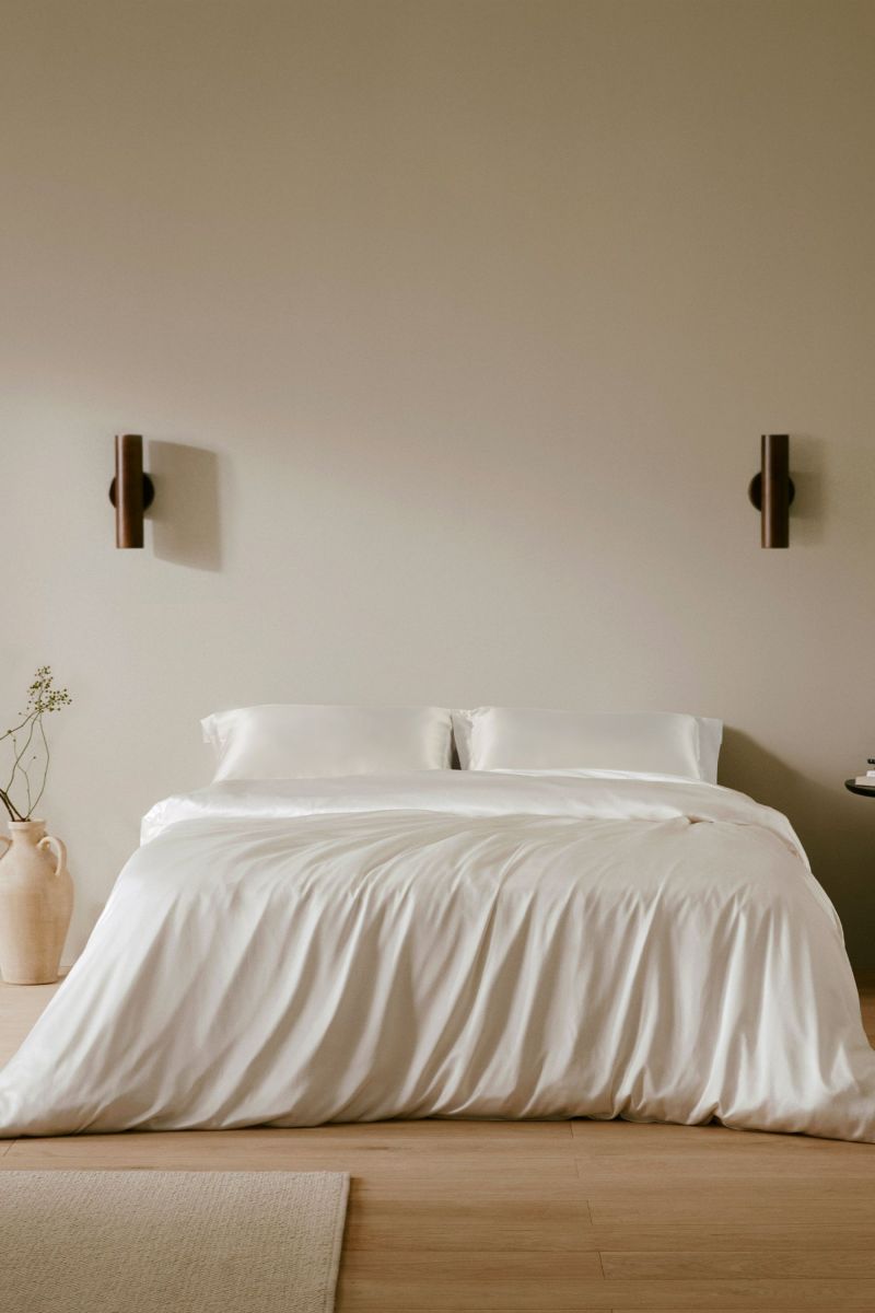 #color_Natural White