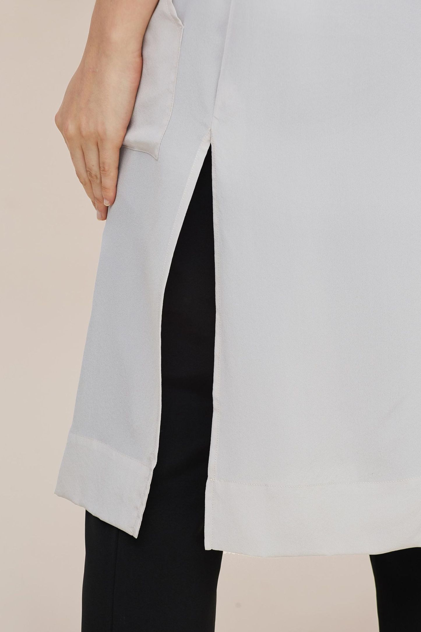 #color_Pale-Gray