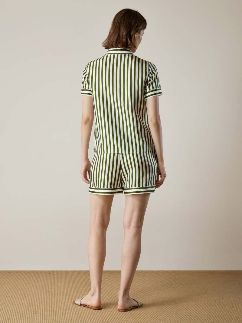 #Grün-Weiße Nadelstreifen