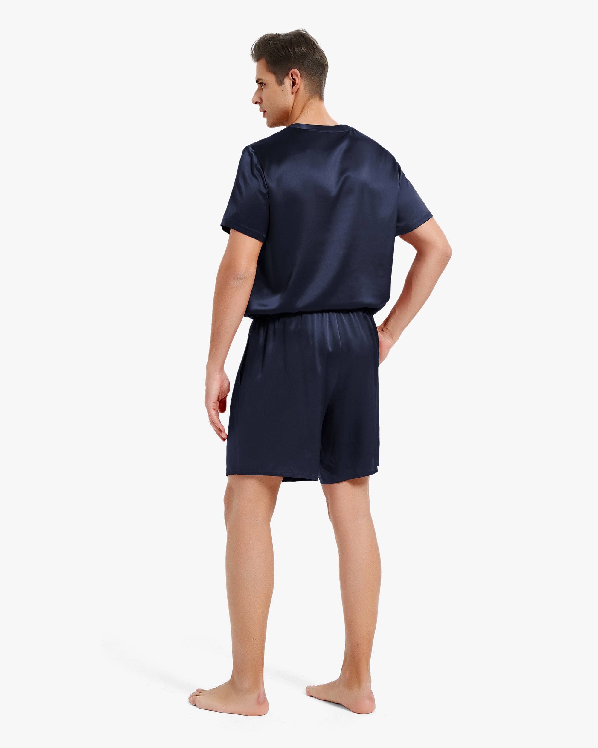 #Navy Blau