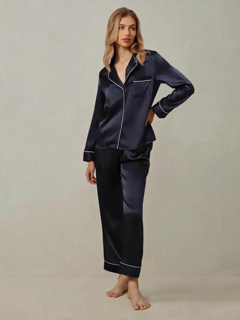 #Navy blau